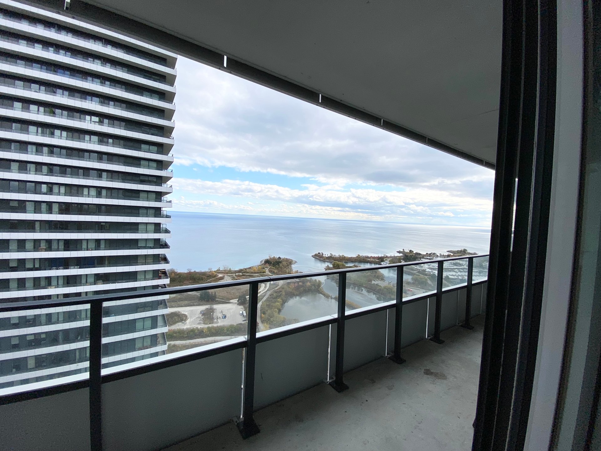 30 Shore Breeze Dr Unit:3615