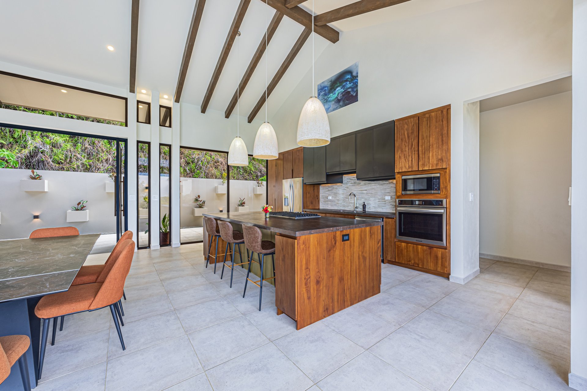 Stunning Ocean & Sunset View Home