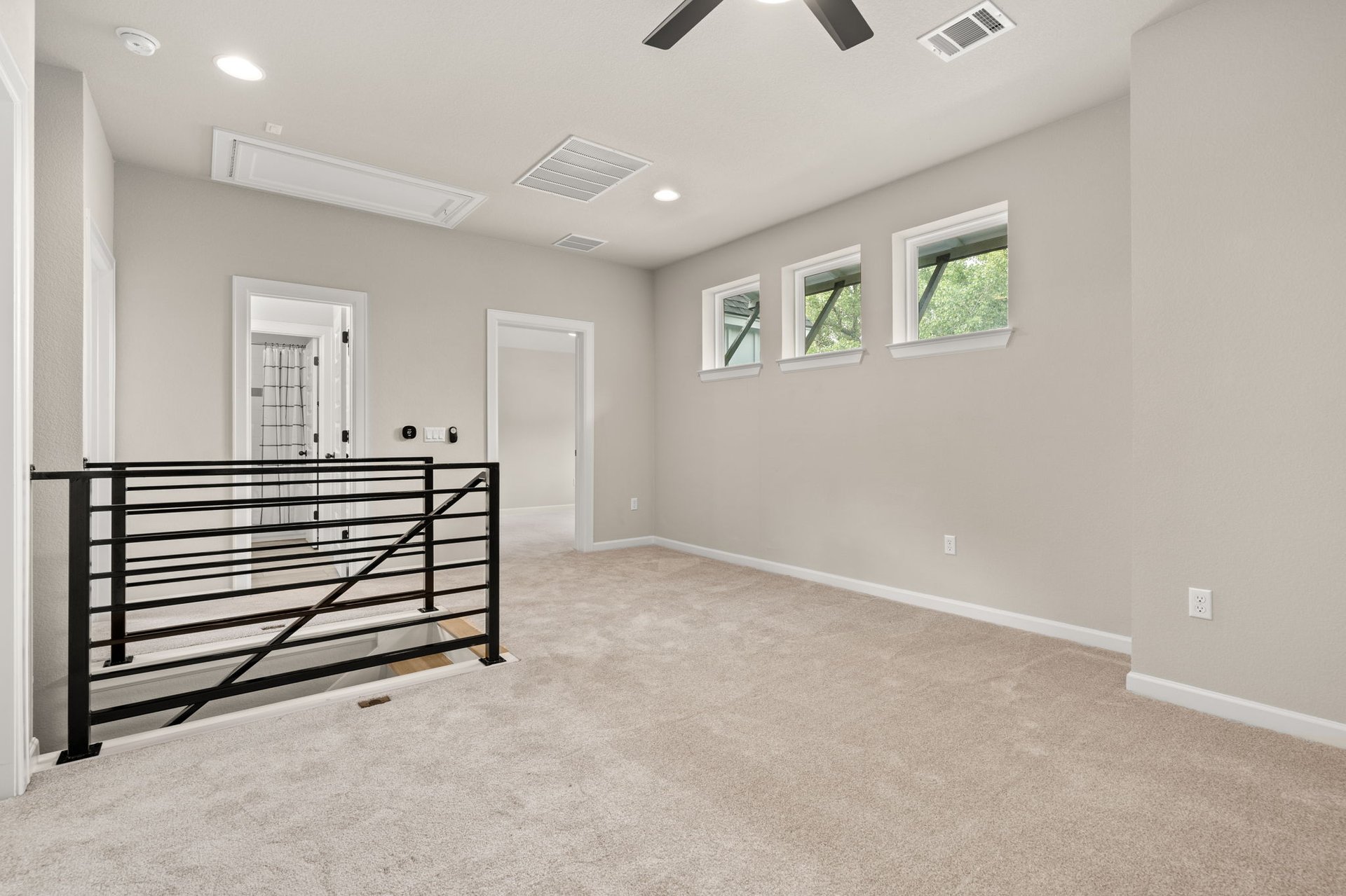 1003 Cardinal LN