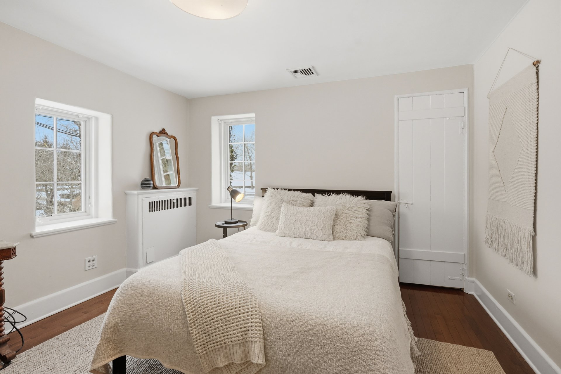 15 High Ridge Road