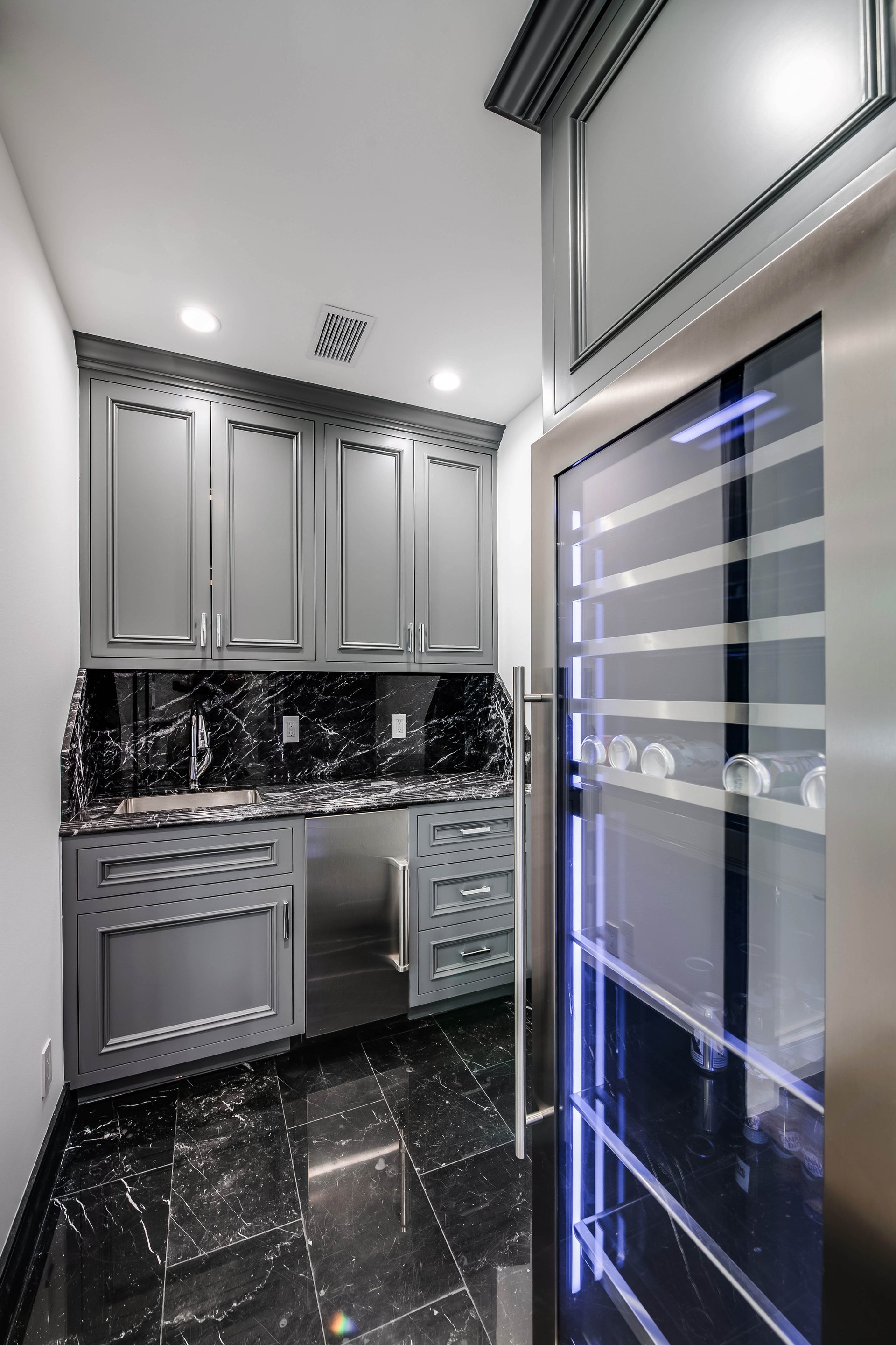 1114 Sutton Way