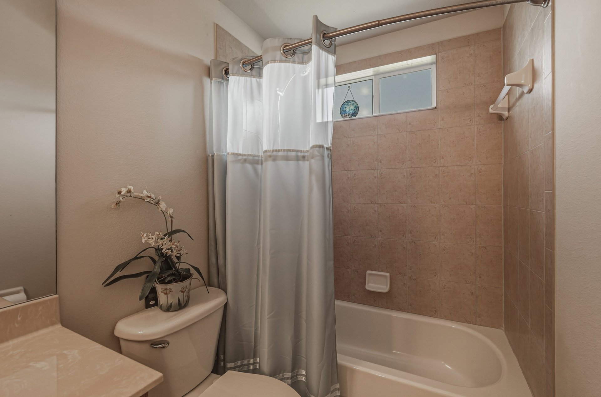 13304 THOROUGHBRED DR