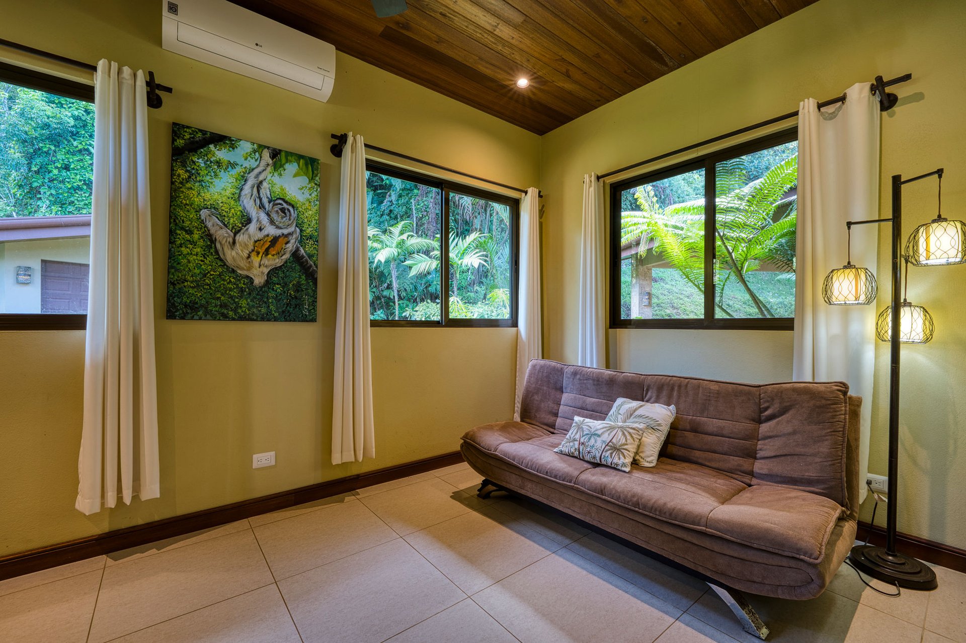 Casa Bambú – LUXURY 5 BEDROOM ESTATE WITH EXCEPTIONAL OCEAN VIEWS