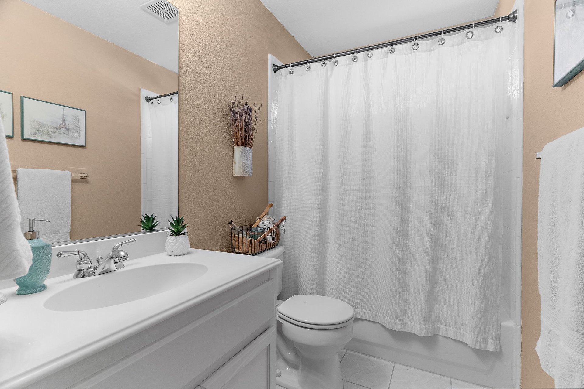 1509 Timberline Drive