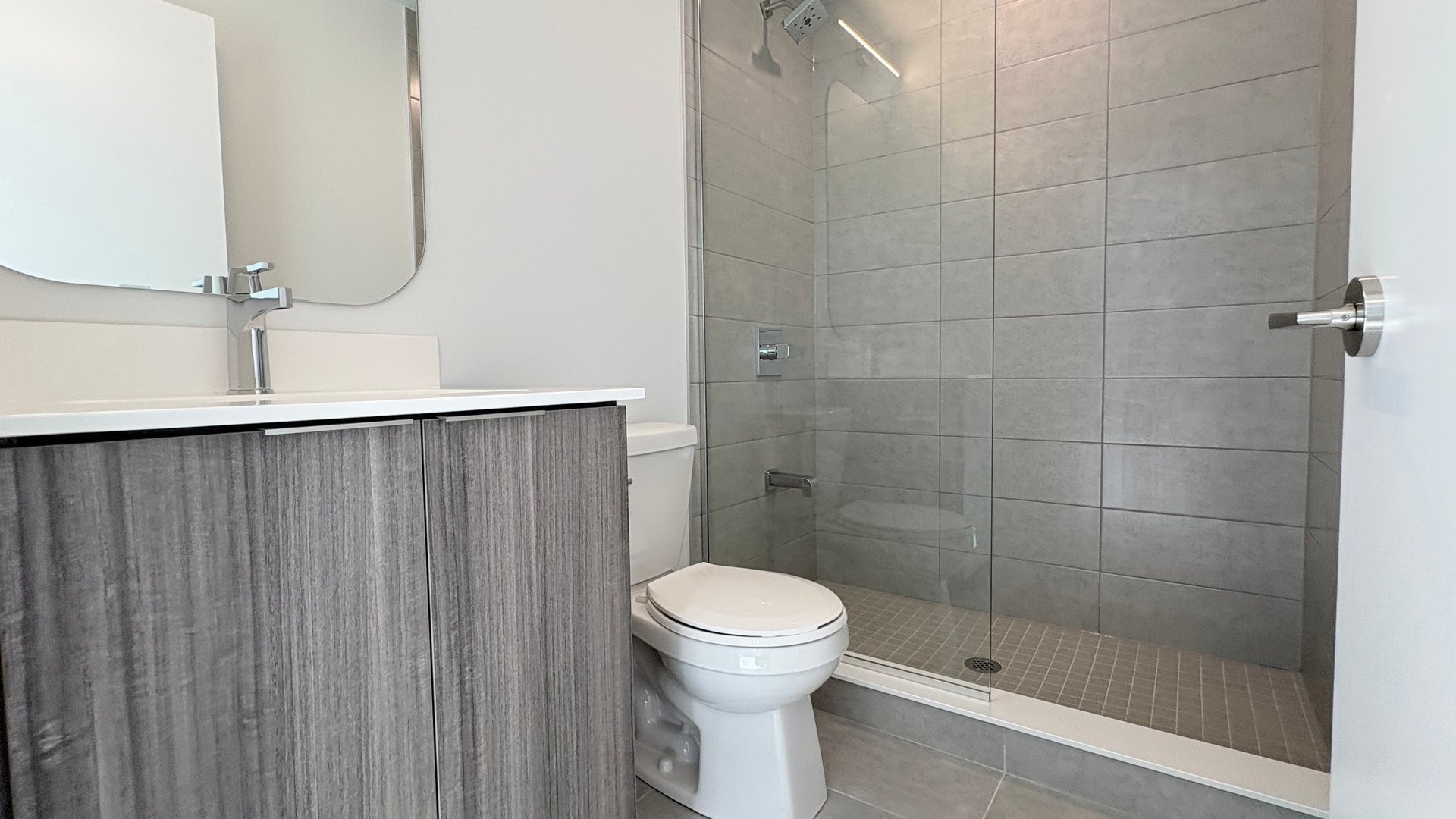 15 Richardson Street Unit: 1026