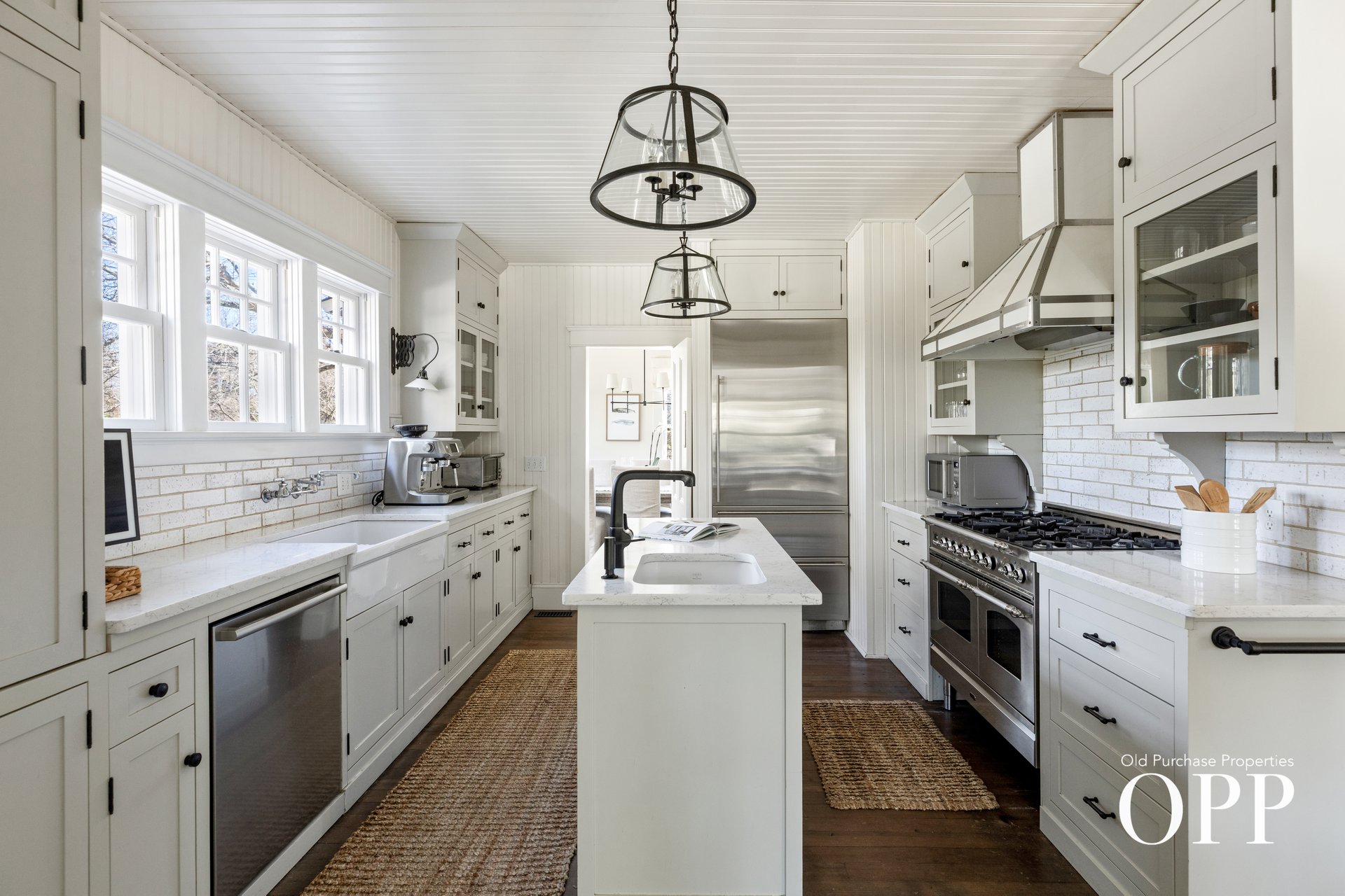 A MOVE-IN READY BELLPORT ORIGINAL