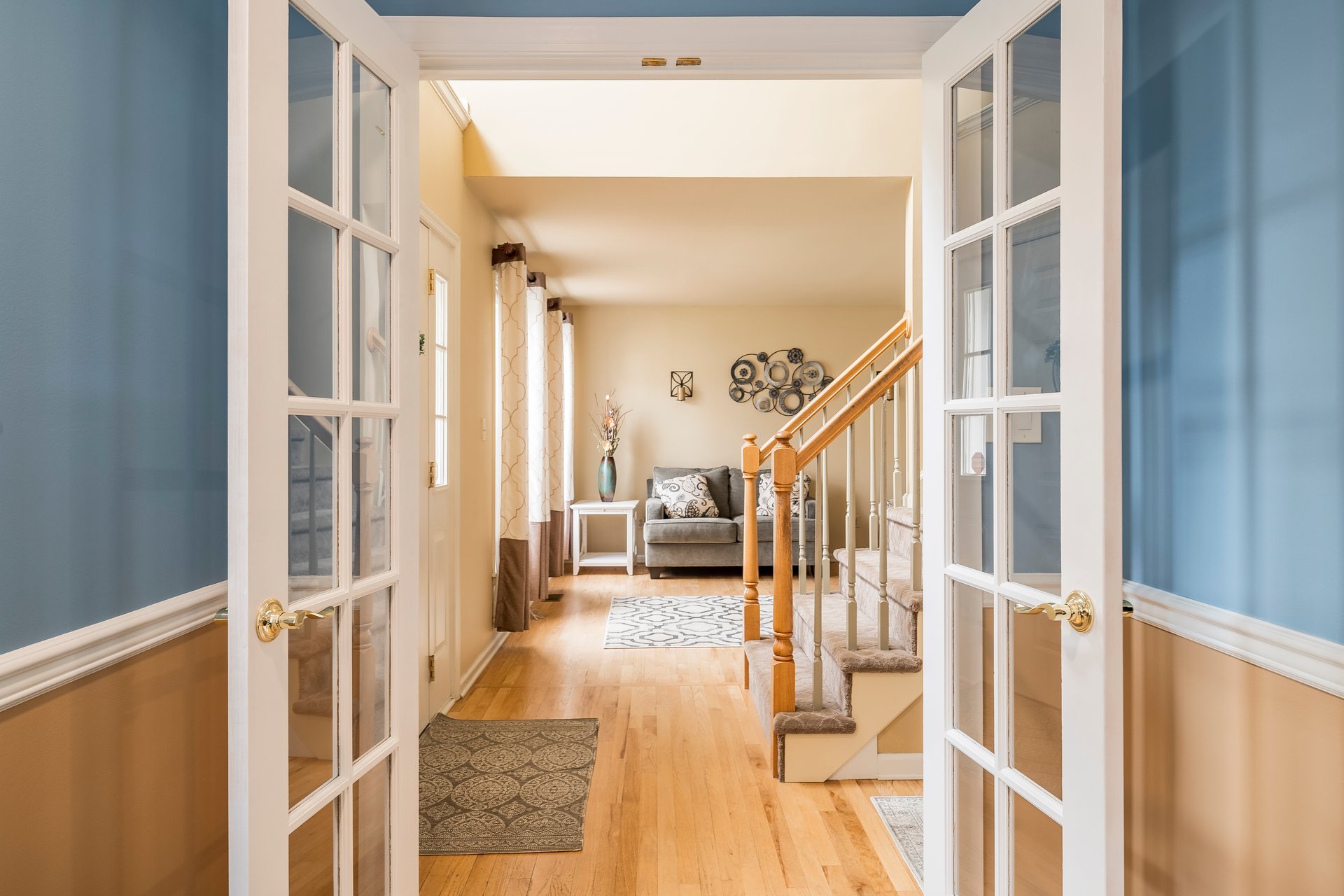 7055 Maple Court