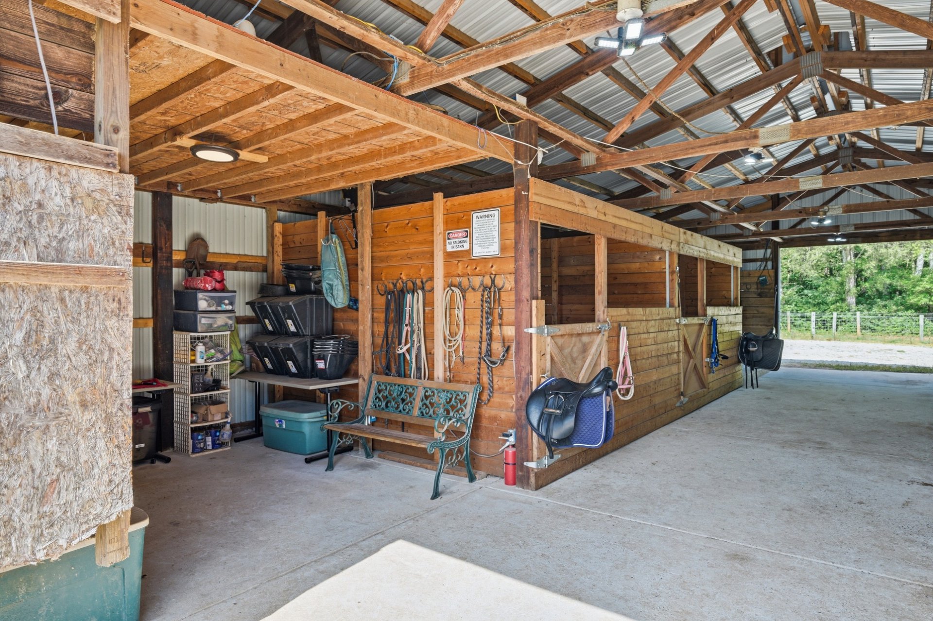 1425 Hobson Rd