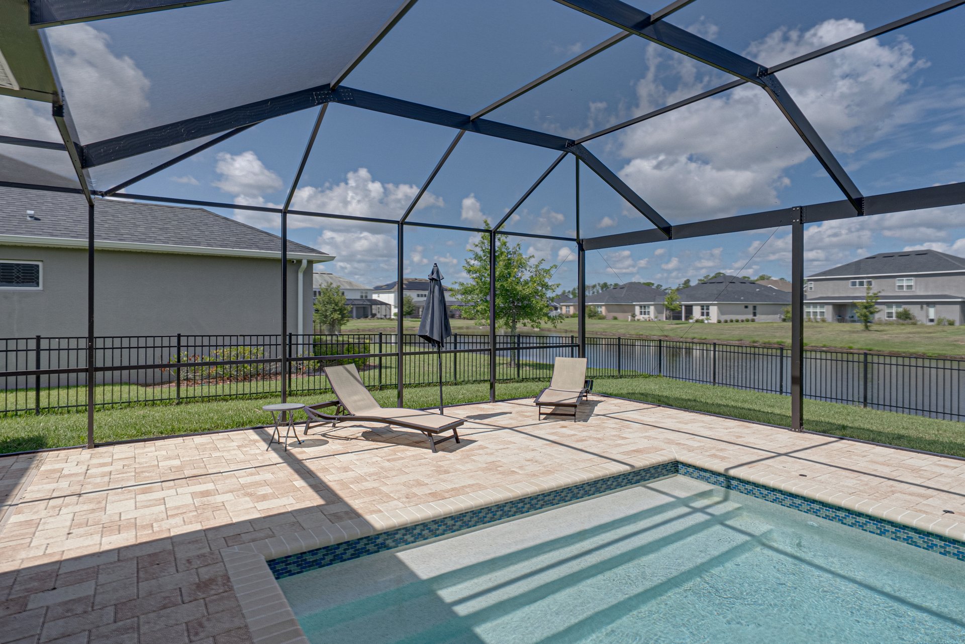 6978 BRADBURY CIR