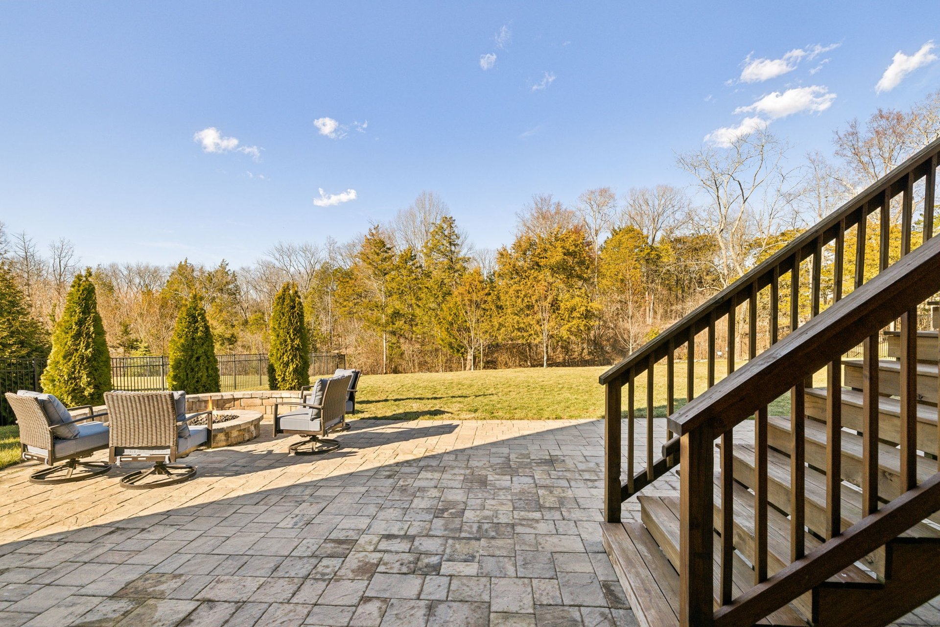 109 Watertown Dr
