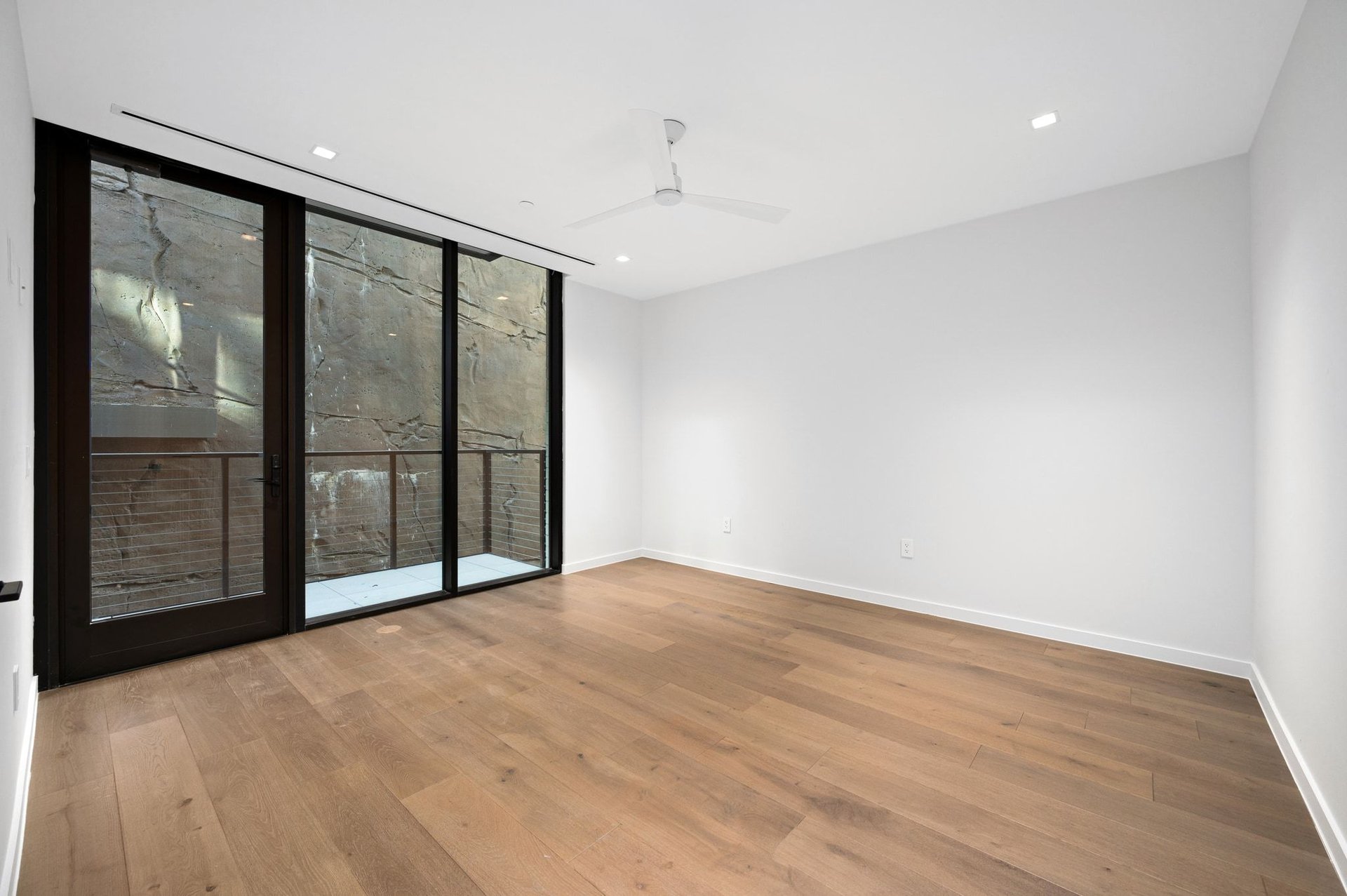 1006 Baylor Street #201