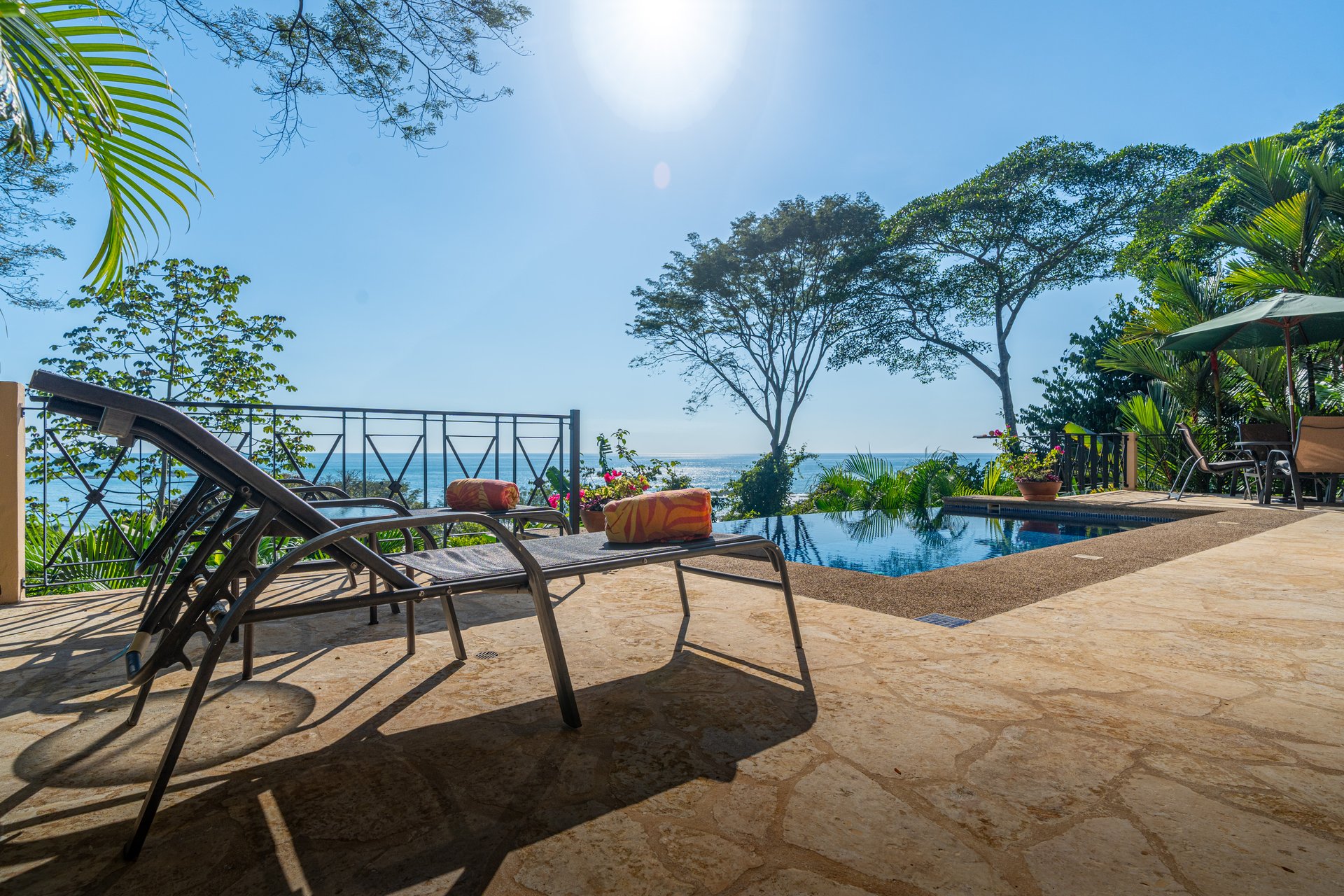 Canto Del Mar, Villa 3, Front Ridge Full Sunset Ocean and Jungle Views!