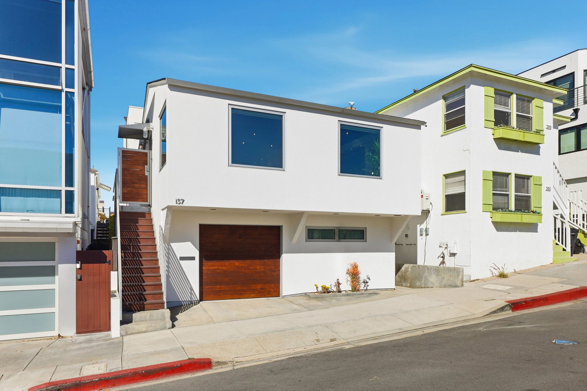 137 15th Street
