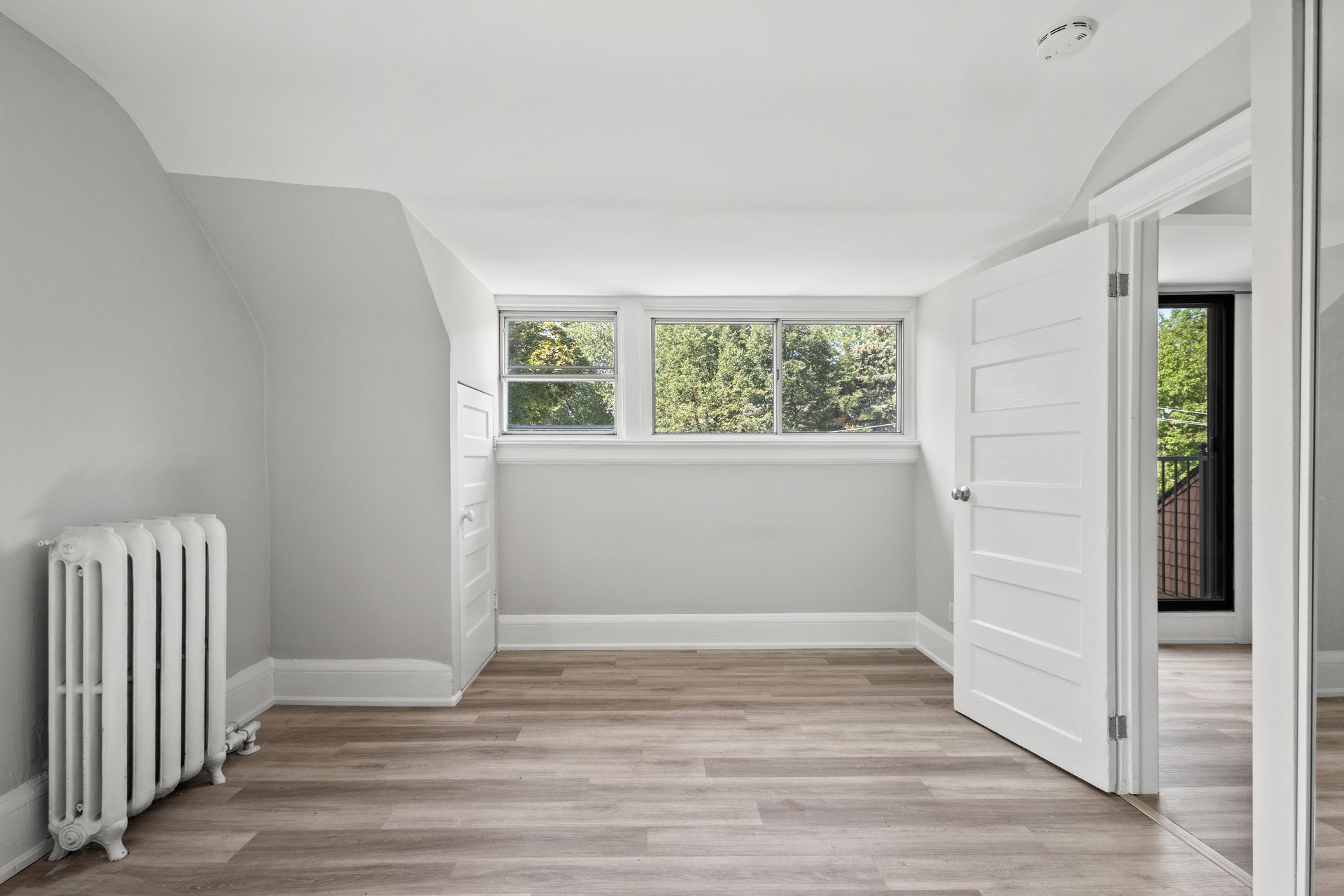 415 Brunswick Ave