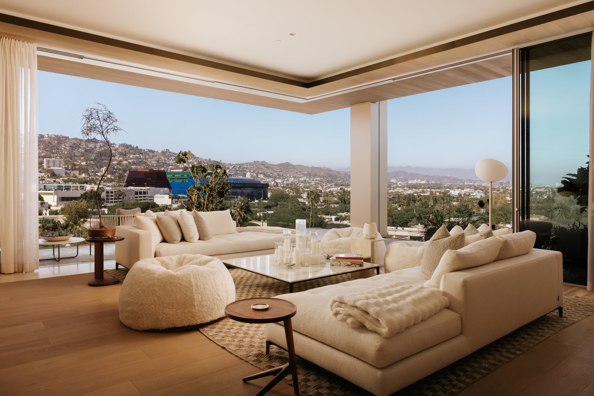 8899 Beverly Blvd Unit: 8B, West Hollywood 