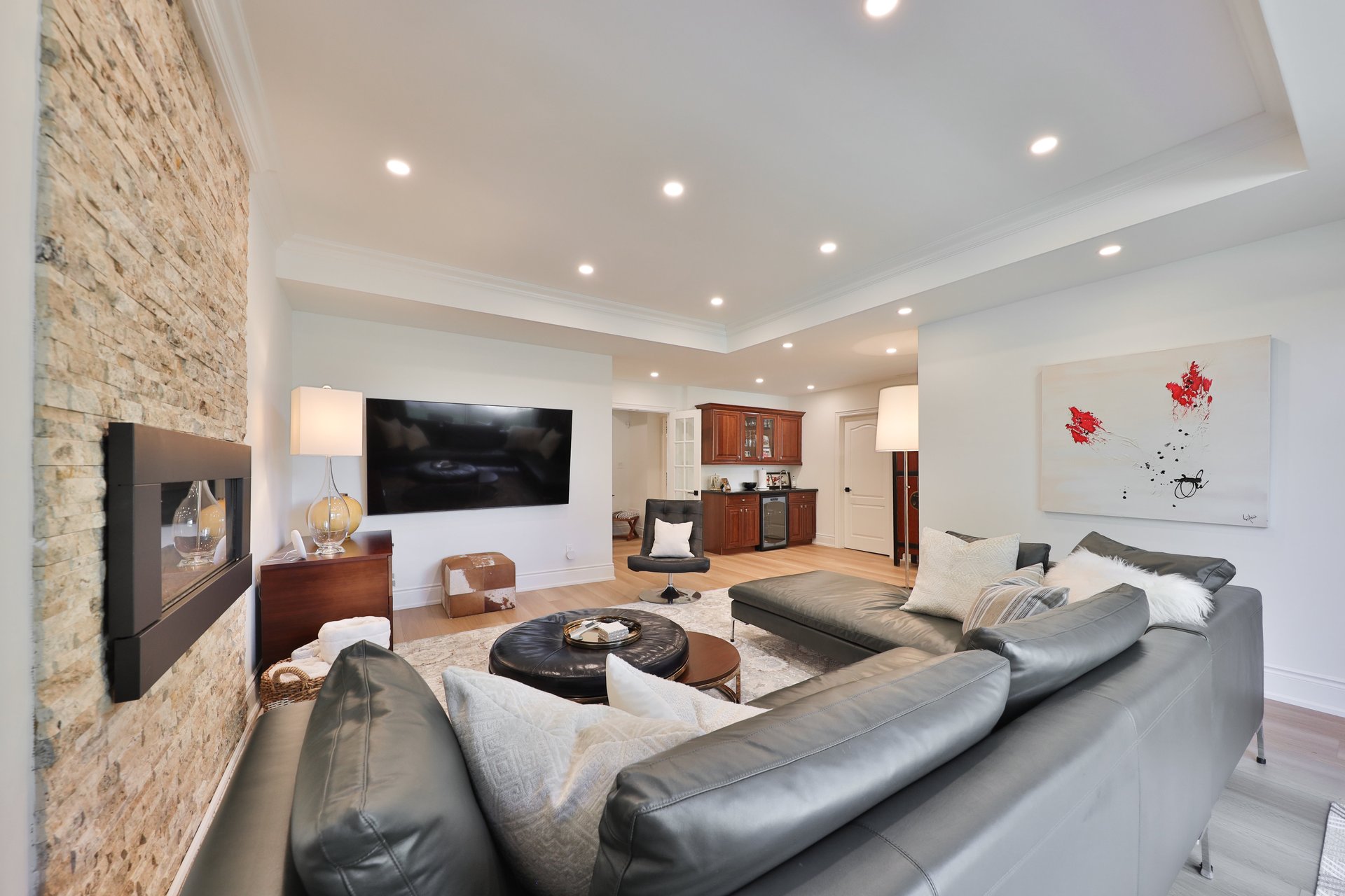 30-2400 Neyagawa Boulevard, Oakville