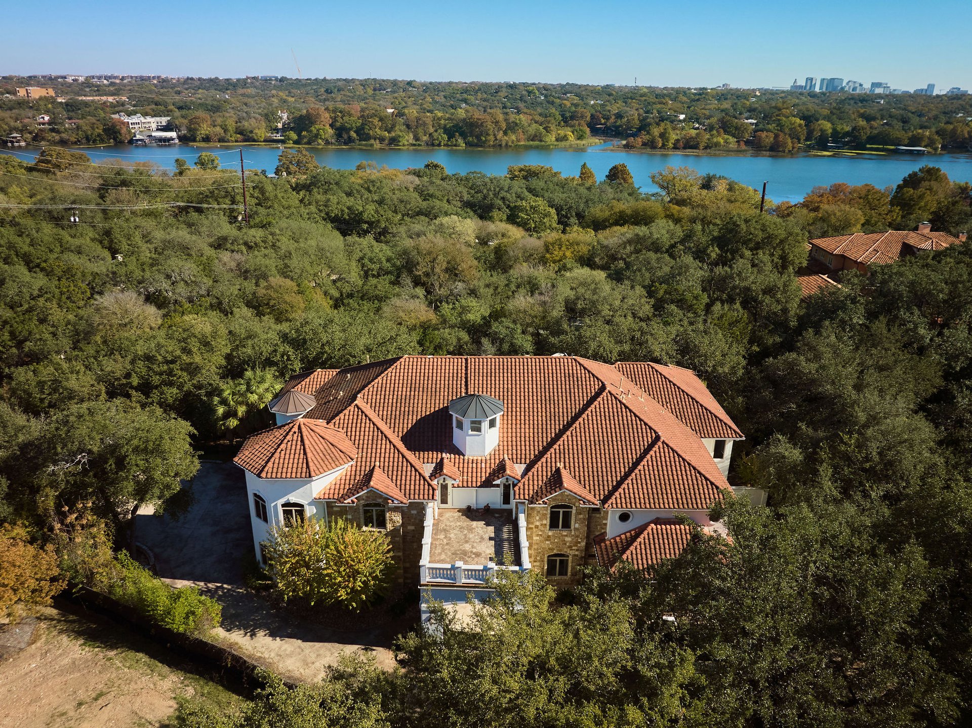2705 Island Ledge Cove