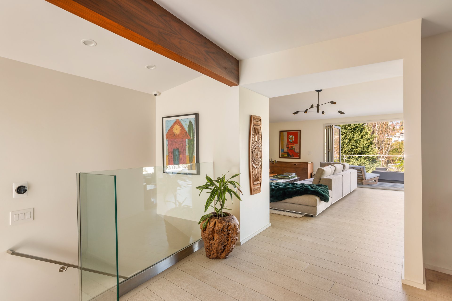 279 Mabery Rd, Santa Monica