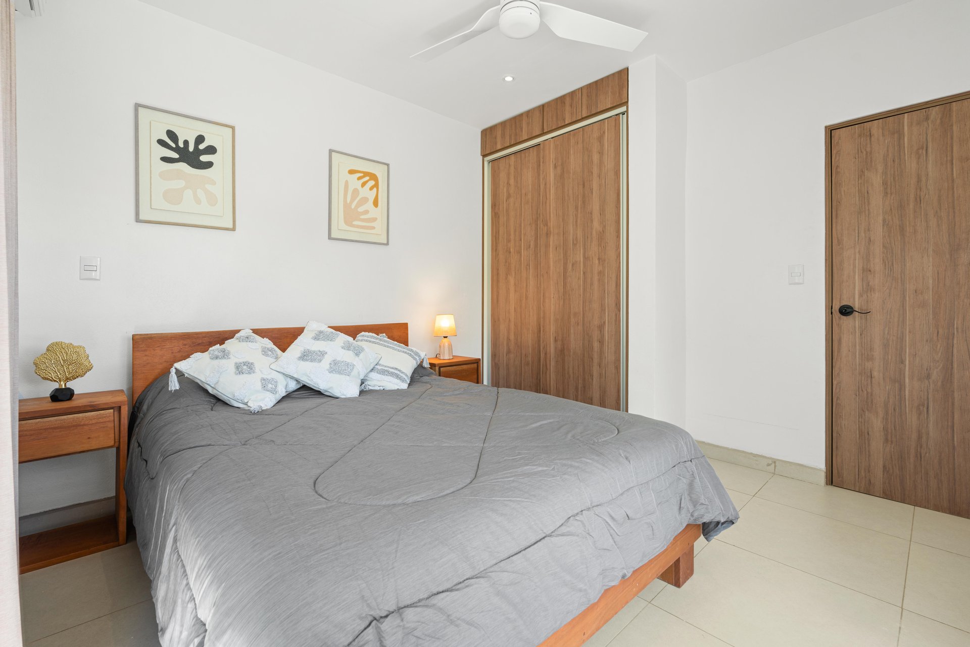 Casa Kuna | 3-Bed Modern Coastal Oasis in the Heart of Playas del Coco
