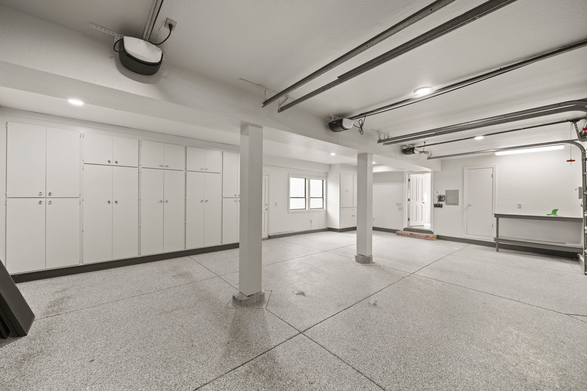 23 Wood Acres Ct