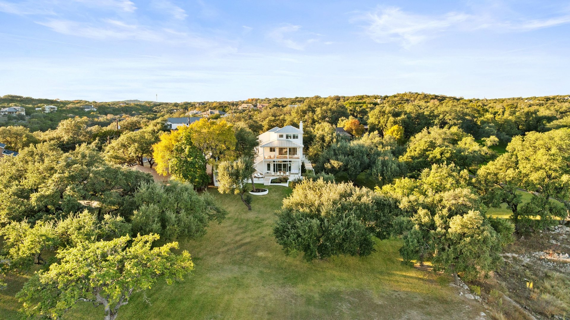 1209 Edgewater Drive