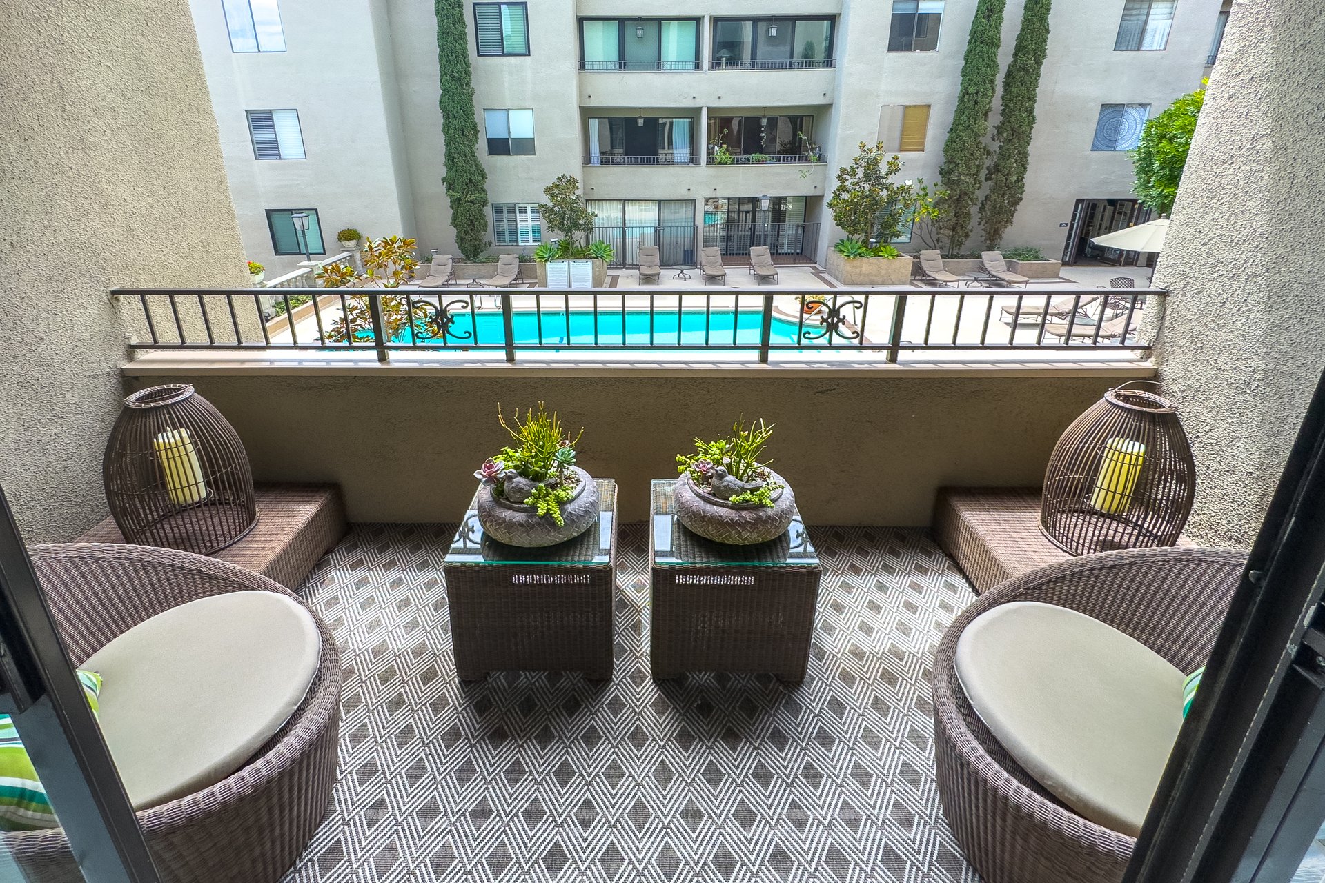 8455 Fountain Ave Unit: 518, West Hollywood 