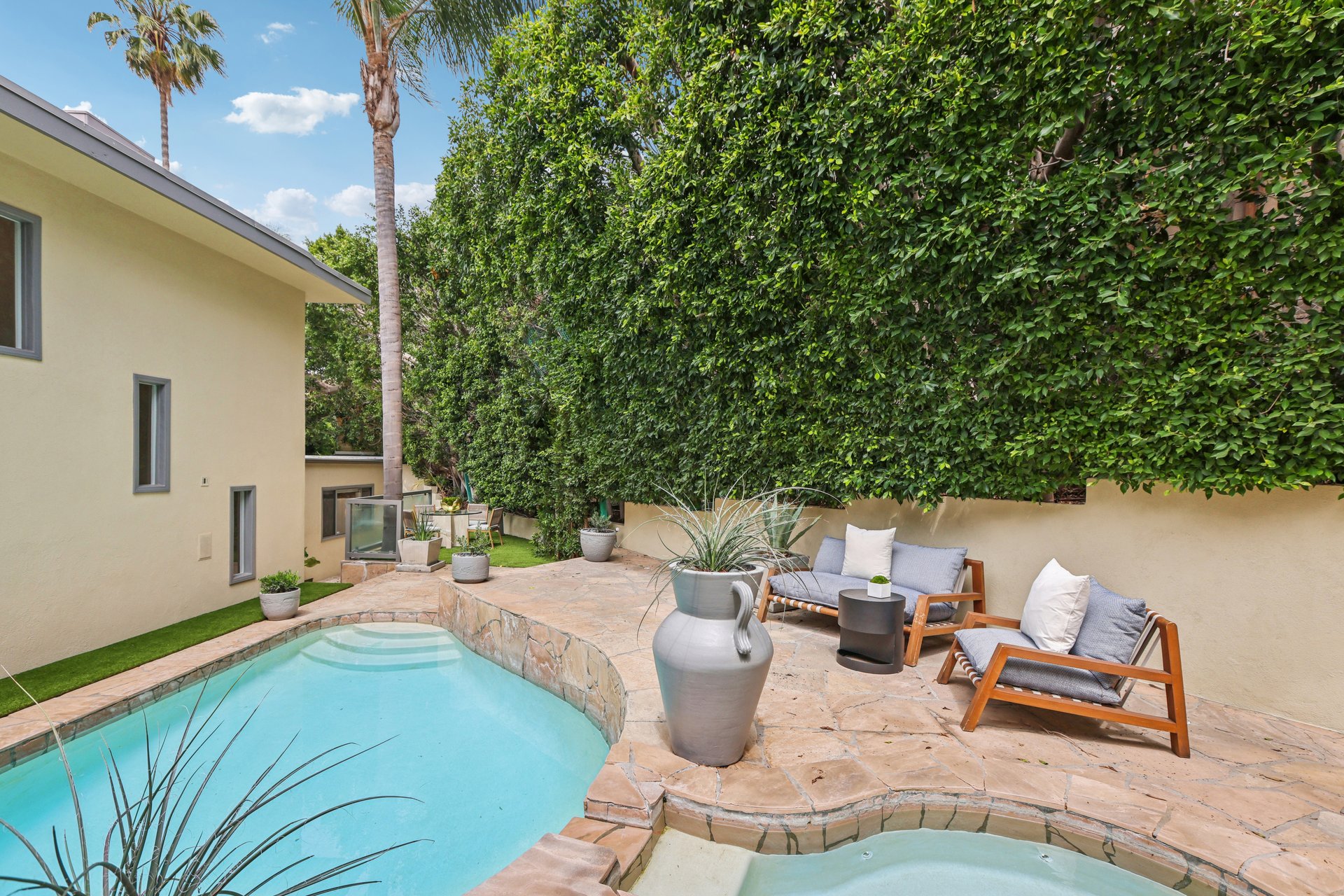 8715 Sunset Plaza Ter, Sunset Strip