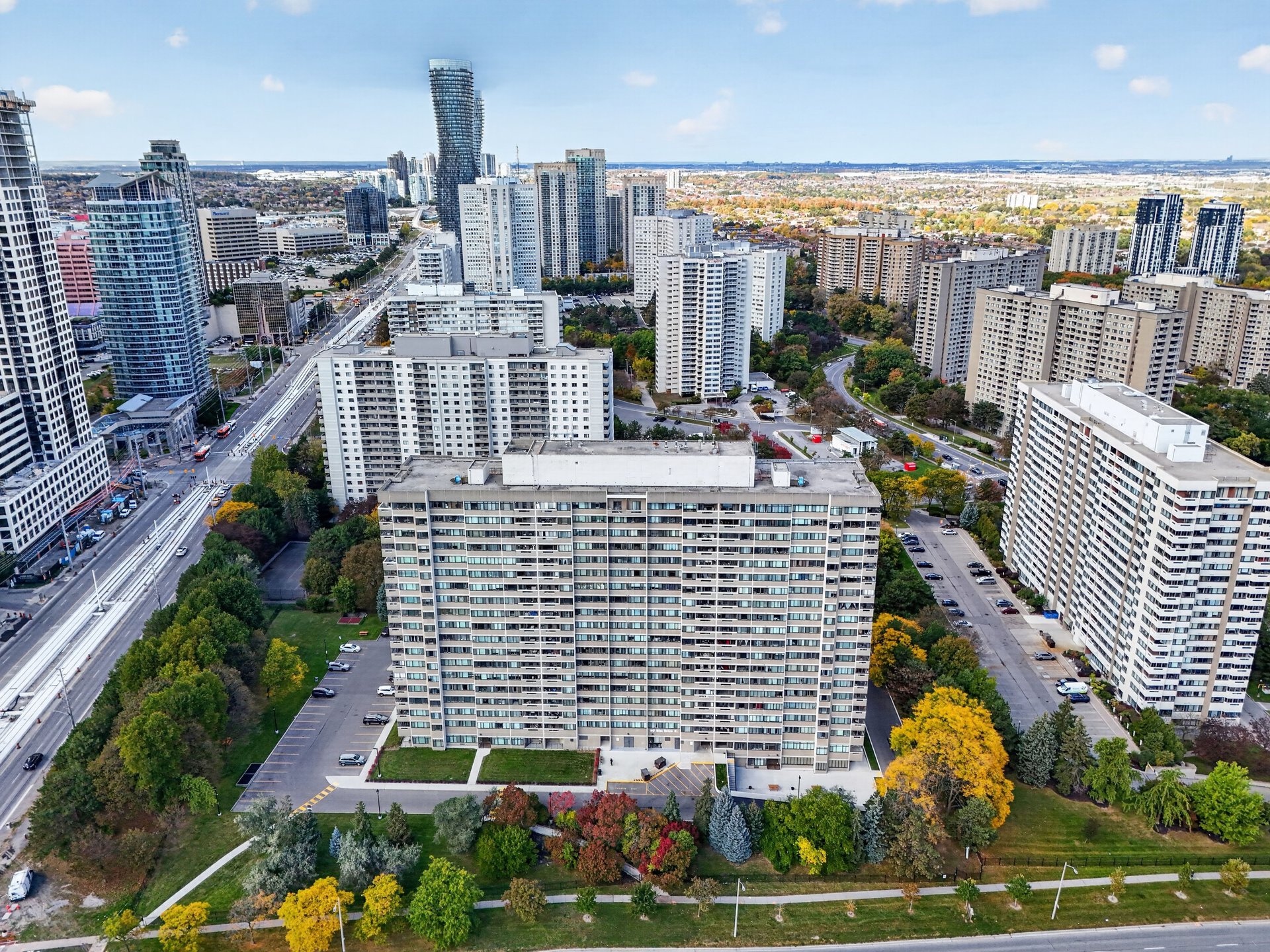 50 Elm Dr E 610