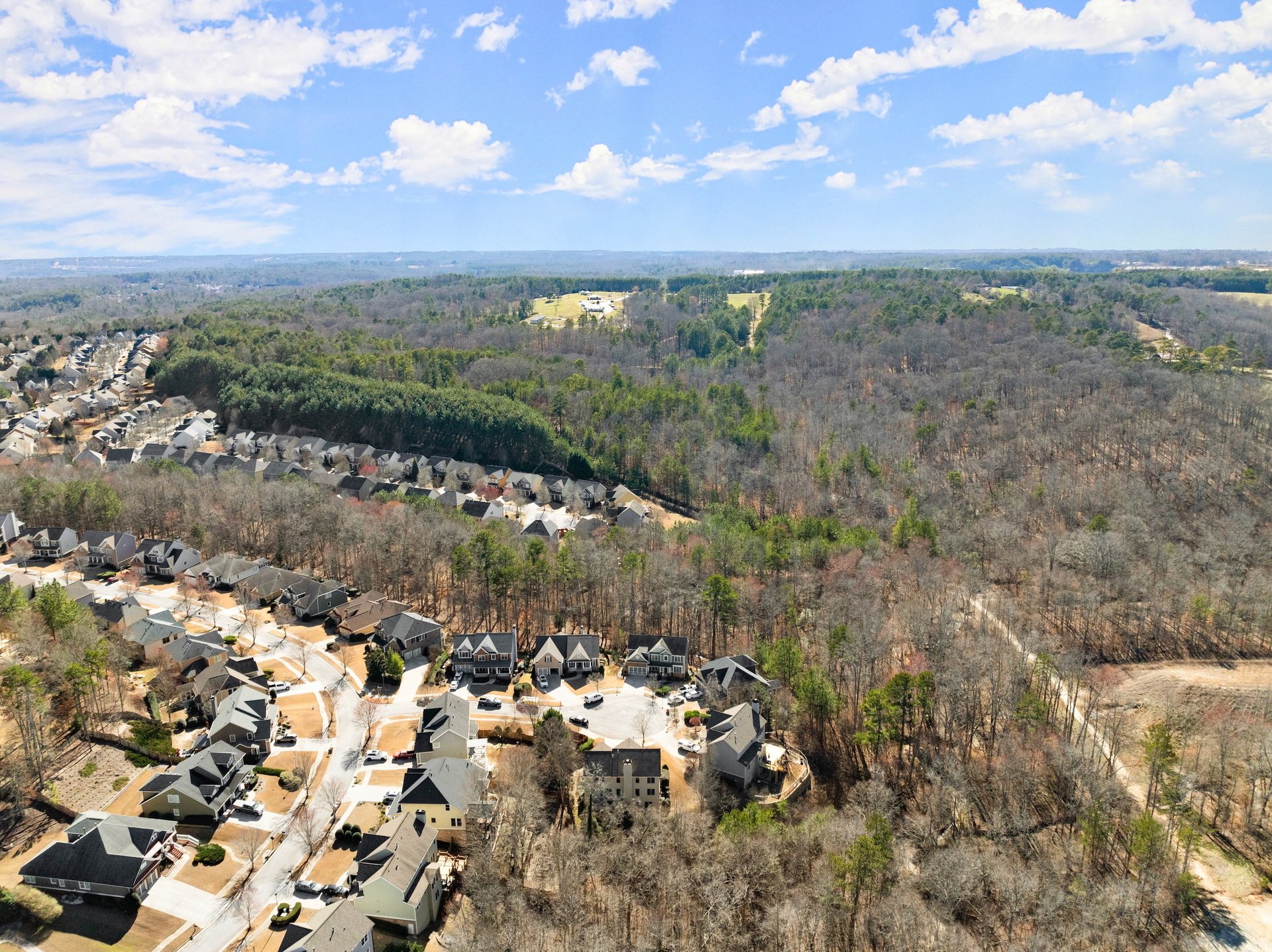 7534 Mossy Log Ct, Flowery Branch, GA 30542