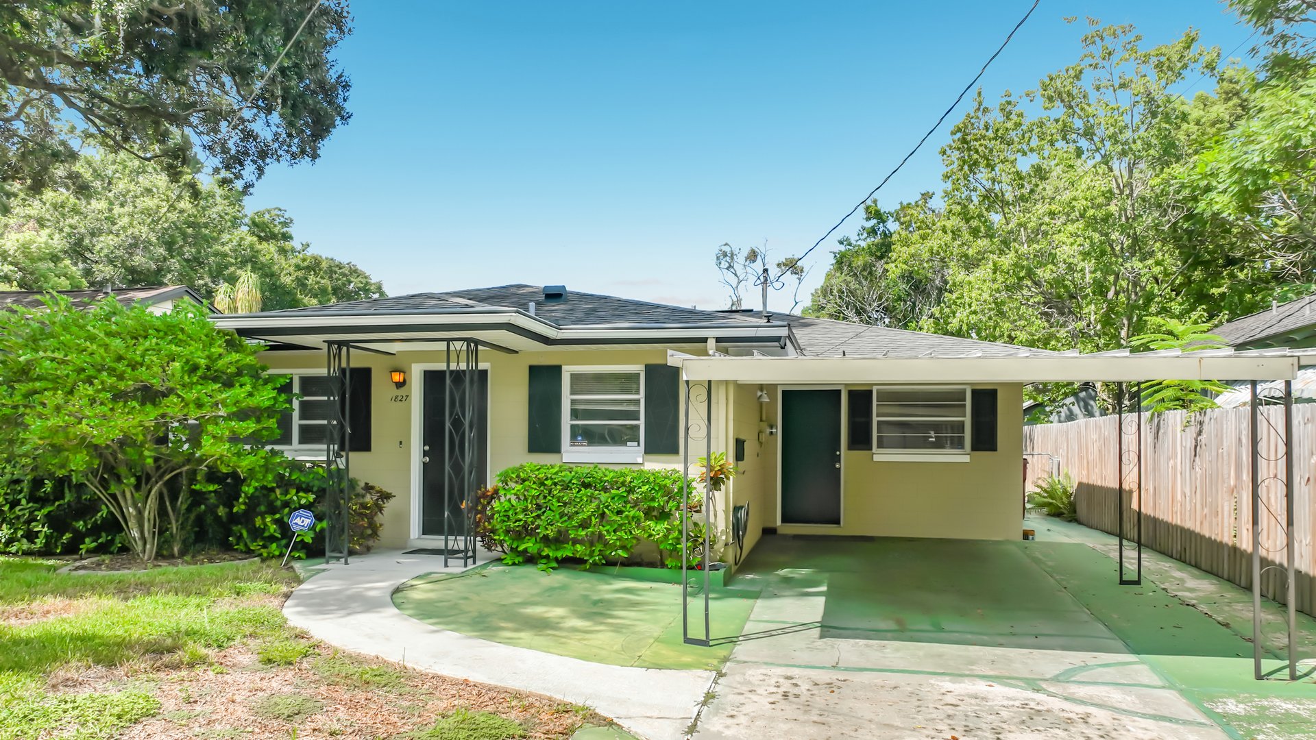 Colonialtown 3-Bedroom 1.5-Bathroom Home with Terrazo Floors