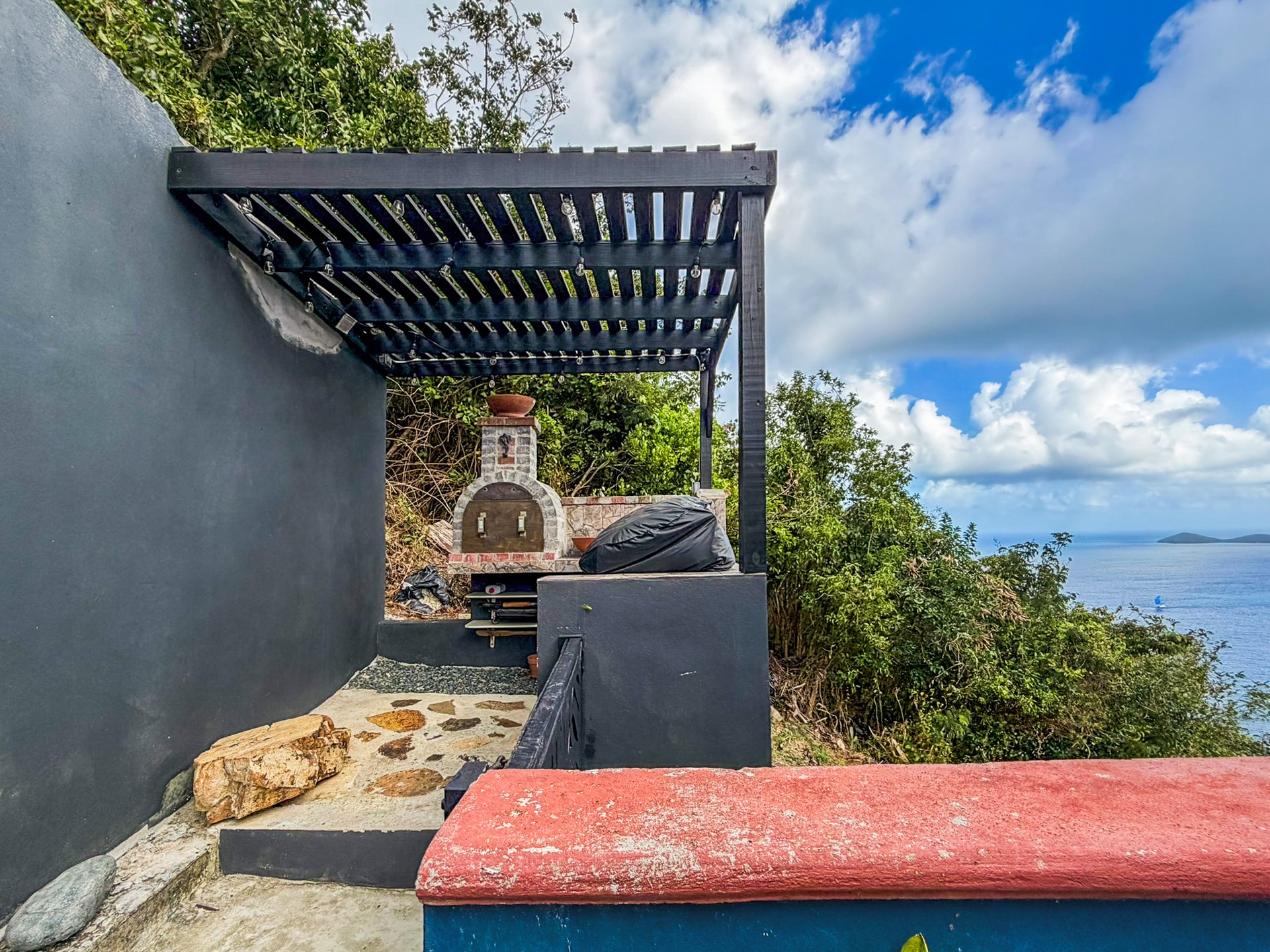 349 Mount Healthy 2 Bedroom Apartment