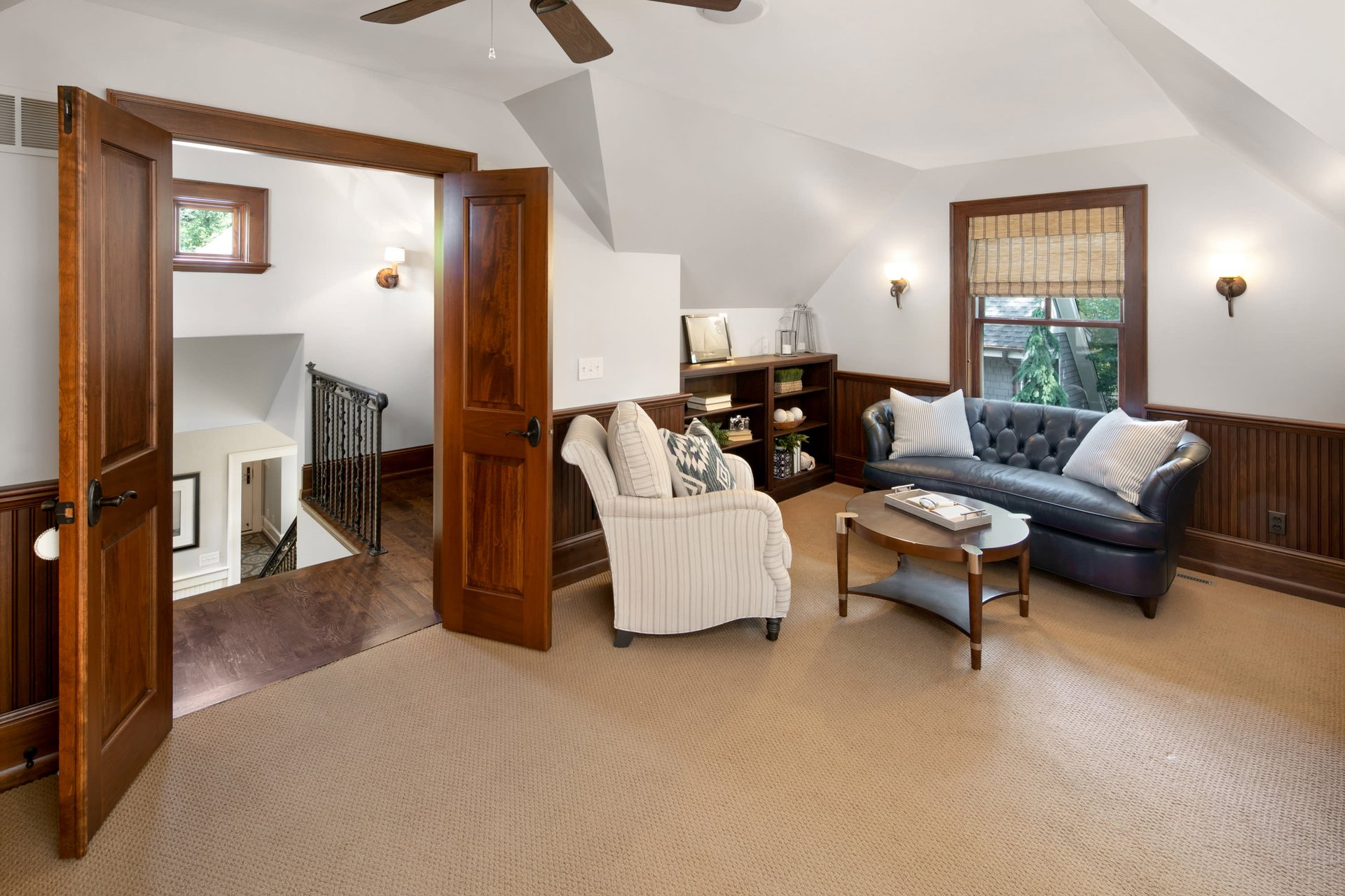 20500 Linden Road | Deephaven