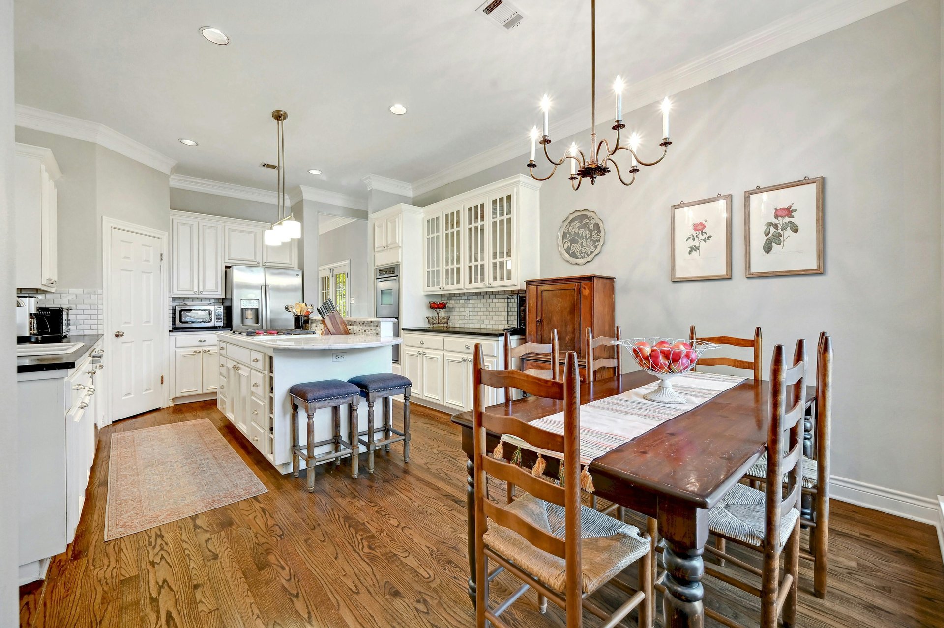 908 W 18th Street 