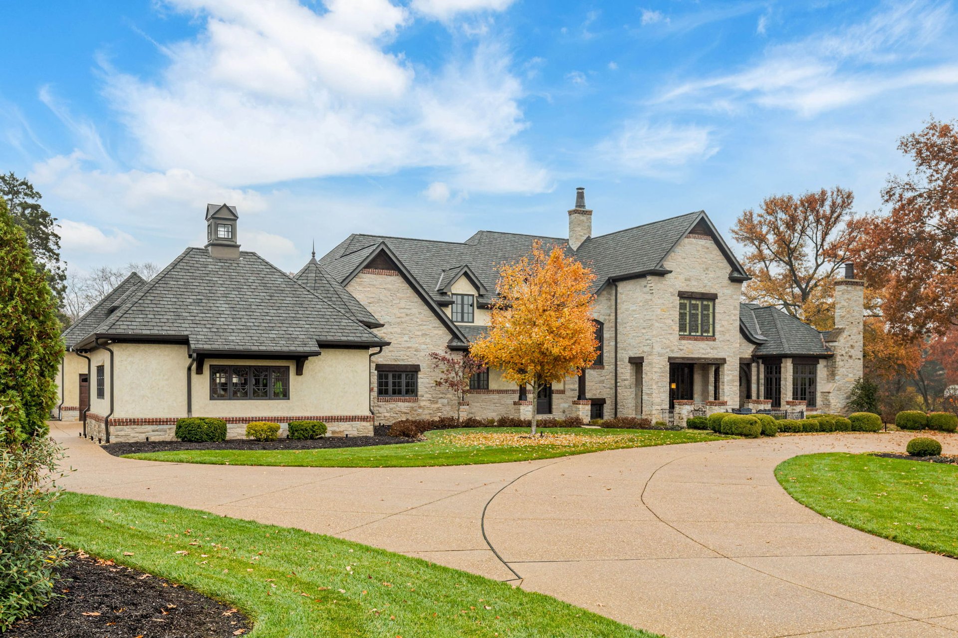 8 Bridle Lane