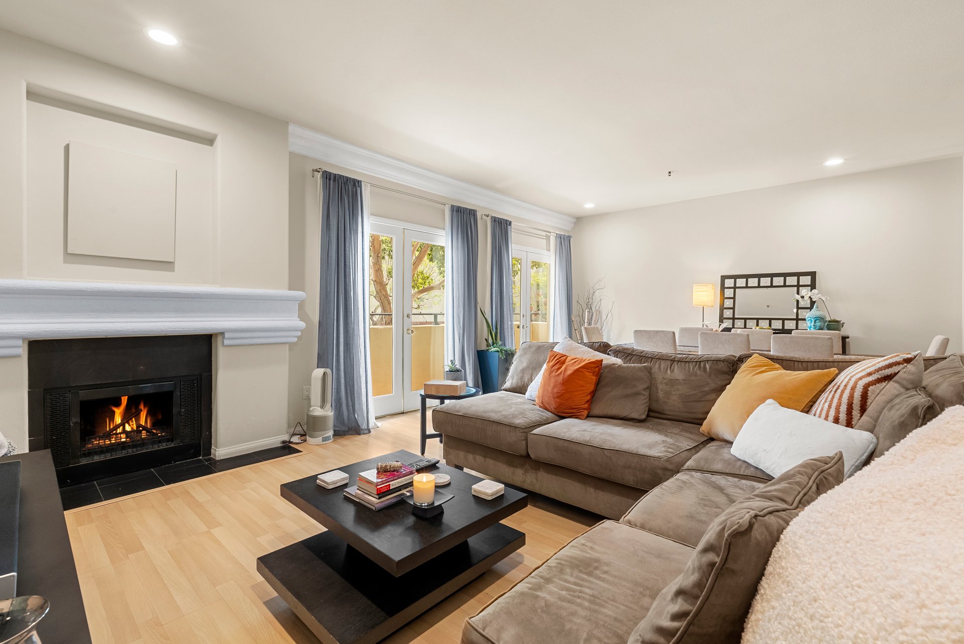 12011 Goshen Ave Unit: 102, Brentwood 