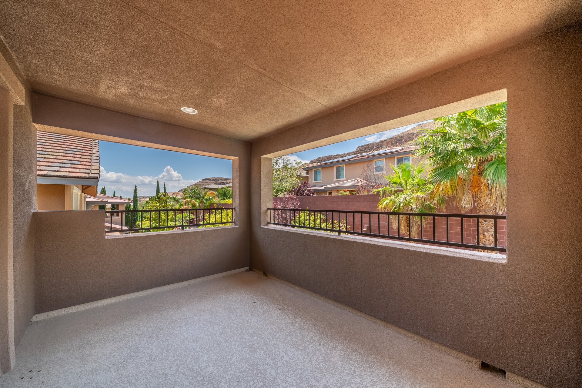 5619 Shadow Bend