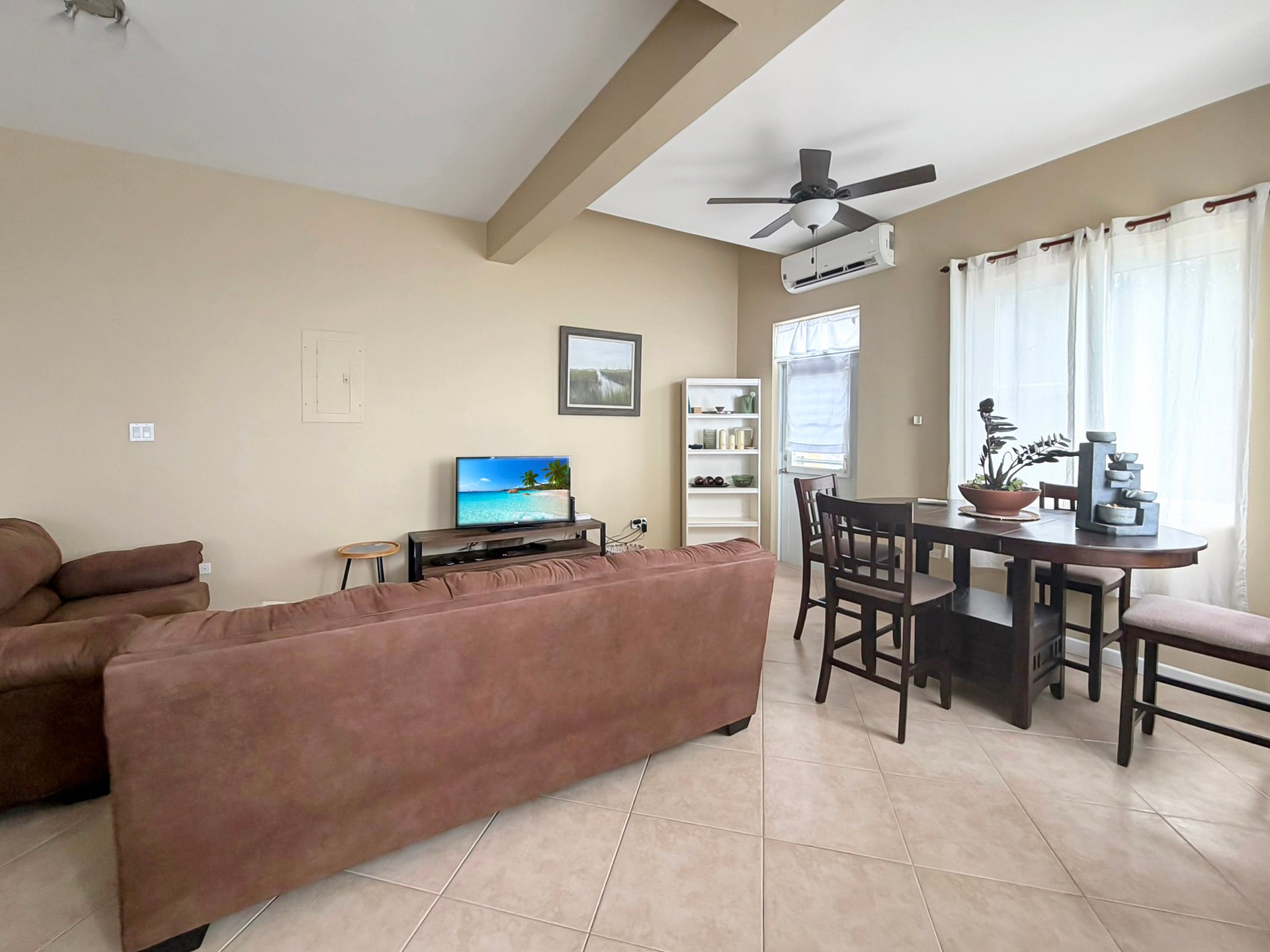 1144 Luck Hill 2 Bedroom Property
