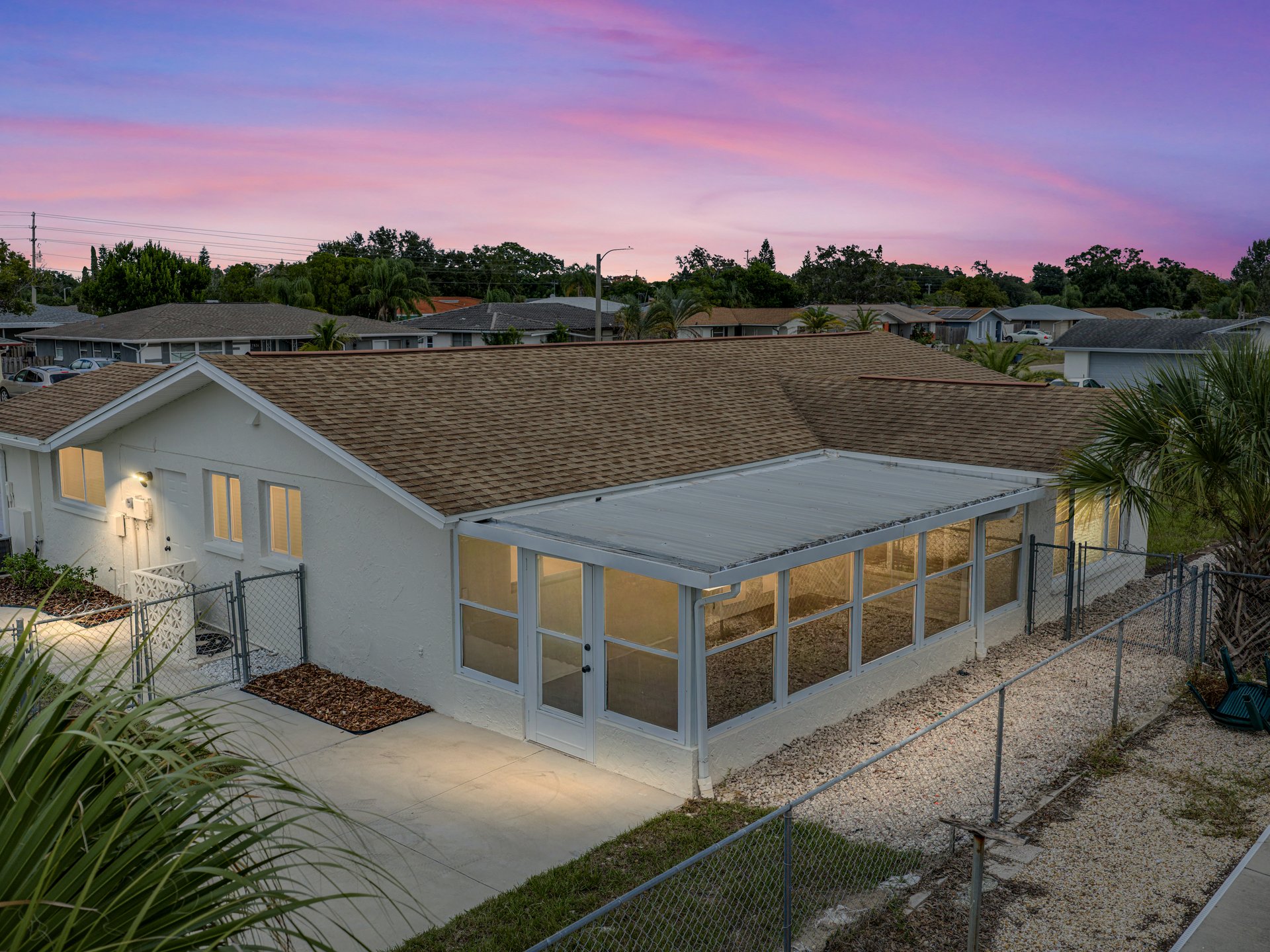 7824 LOTUS DR