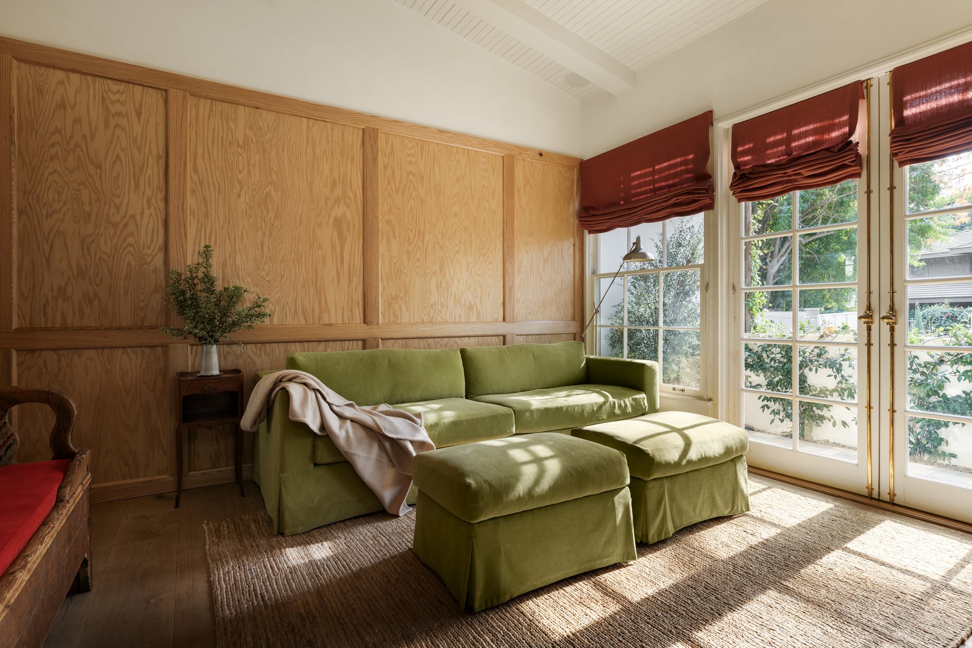 2420 Mandeville Canyon Rd, Brentwood