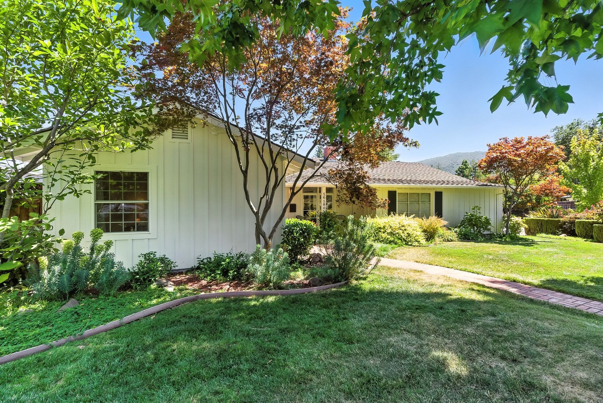16180 Jasmine Way