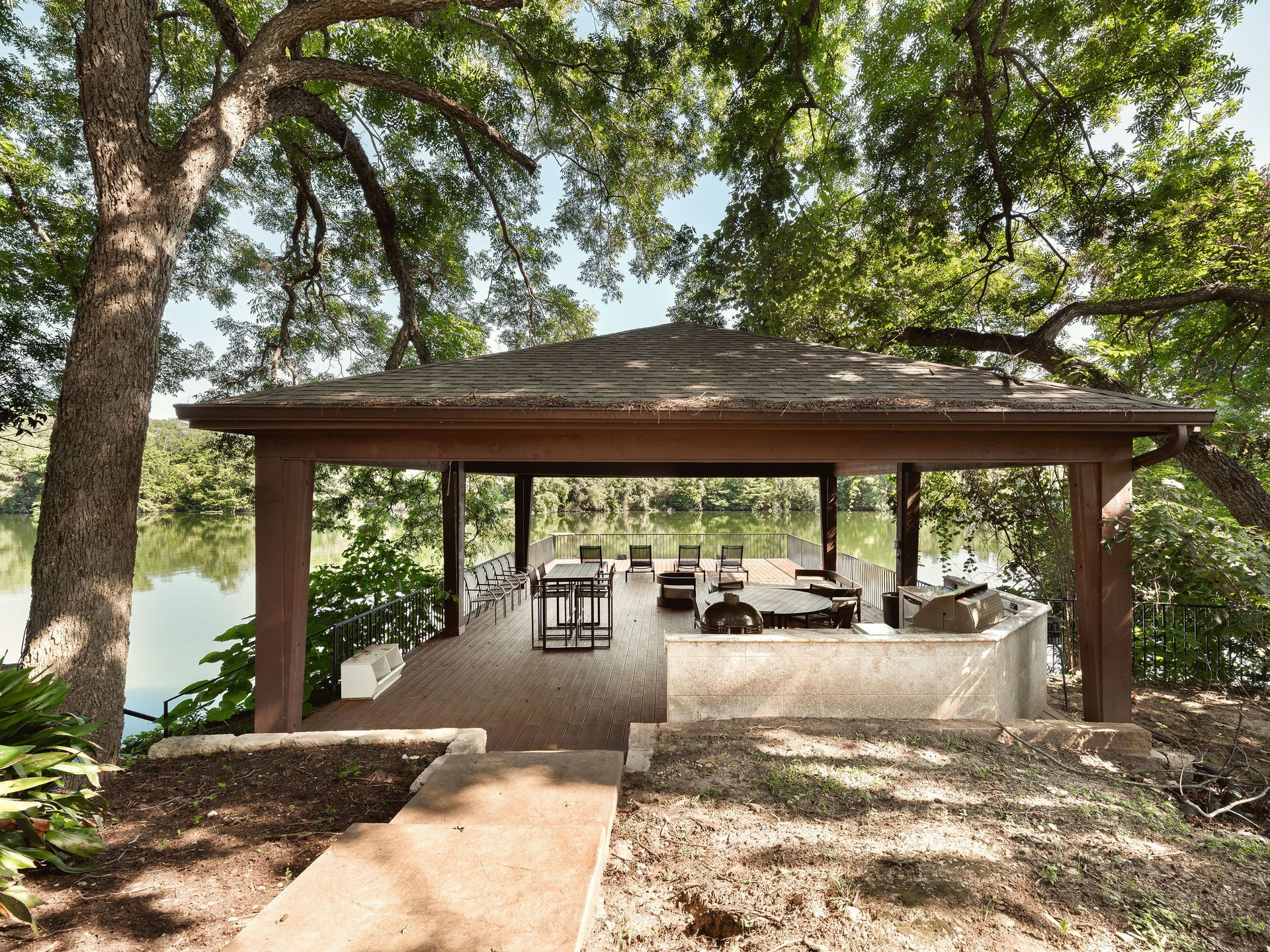 1210 Bruton Springs Rd