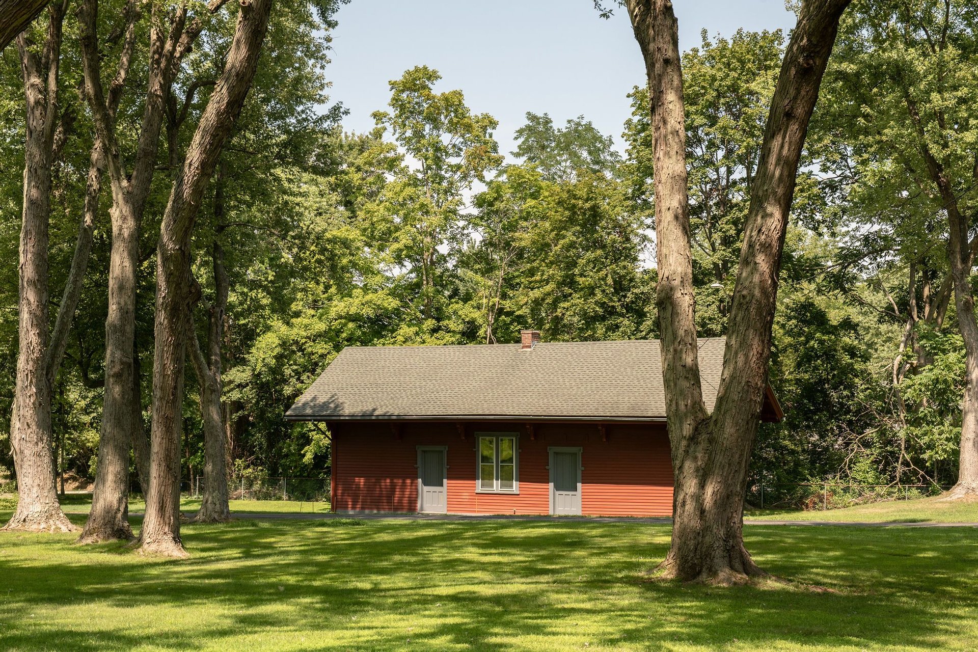33 Maple Ave, Claverack
