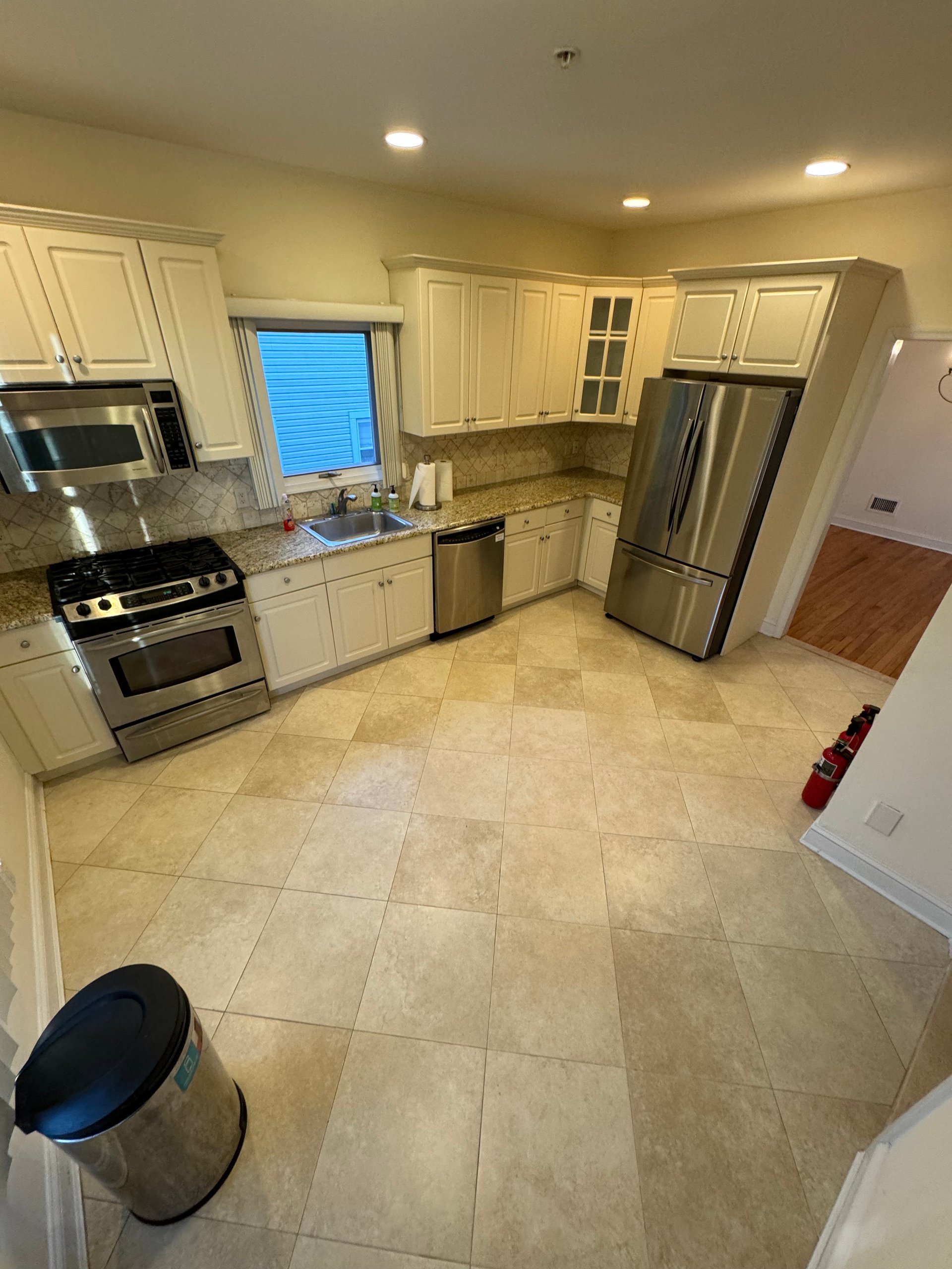 426 Hillside Ave