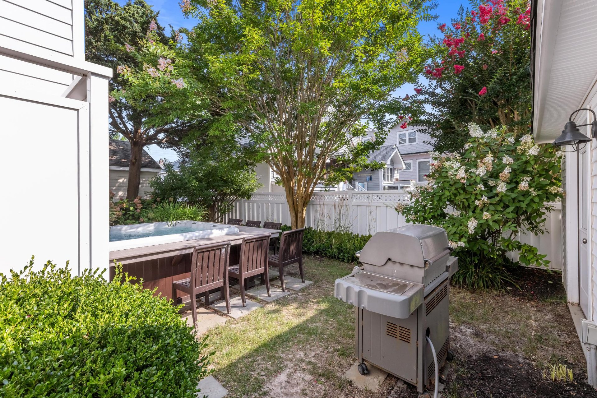 210 Ocean Street, Beach Haven