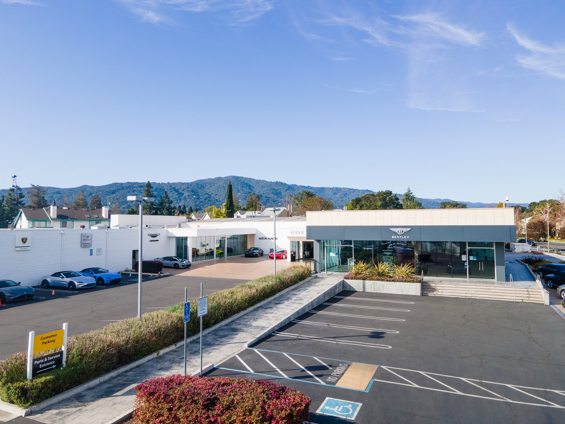 Los Gatos Porsche & Luxury Cars - Trophy NNN Leased Investments