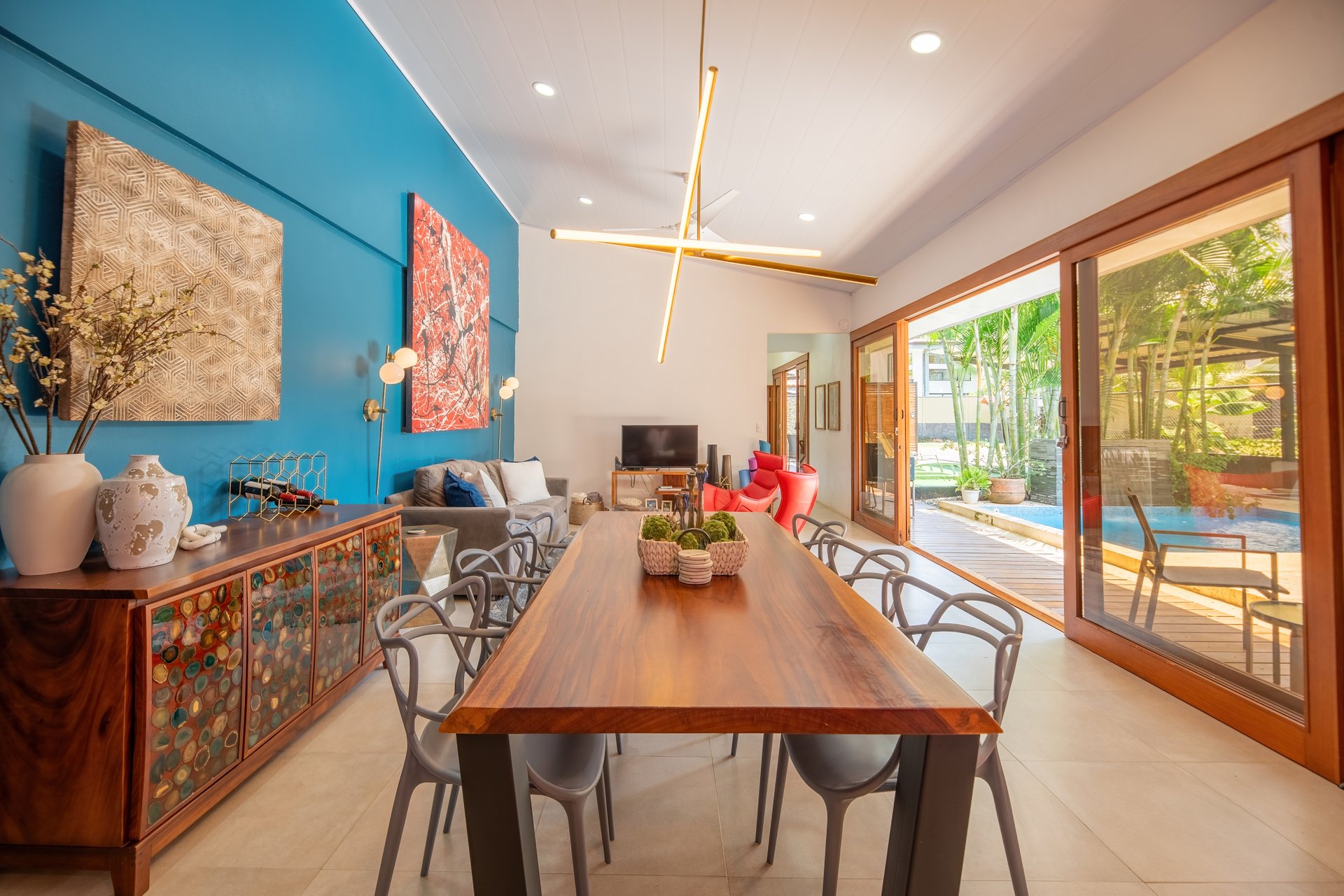 3 Bedroom Stylish Oasis, Close to the Beach and the Uvita River!
