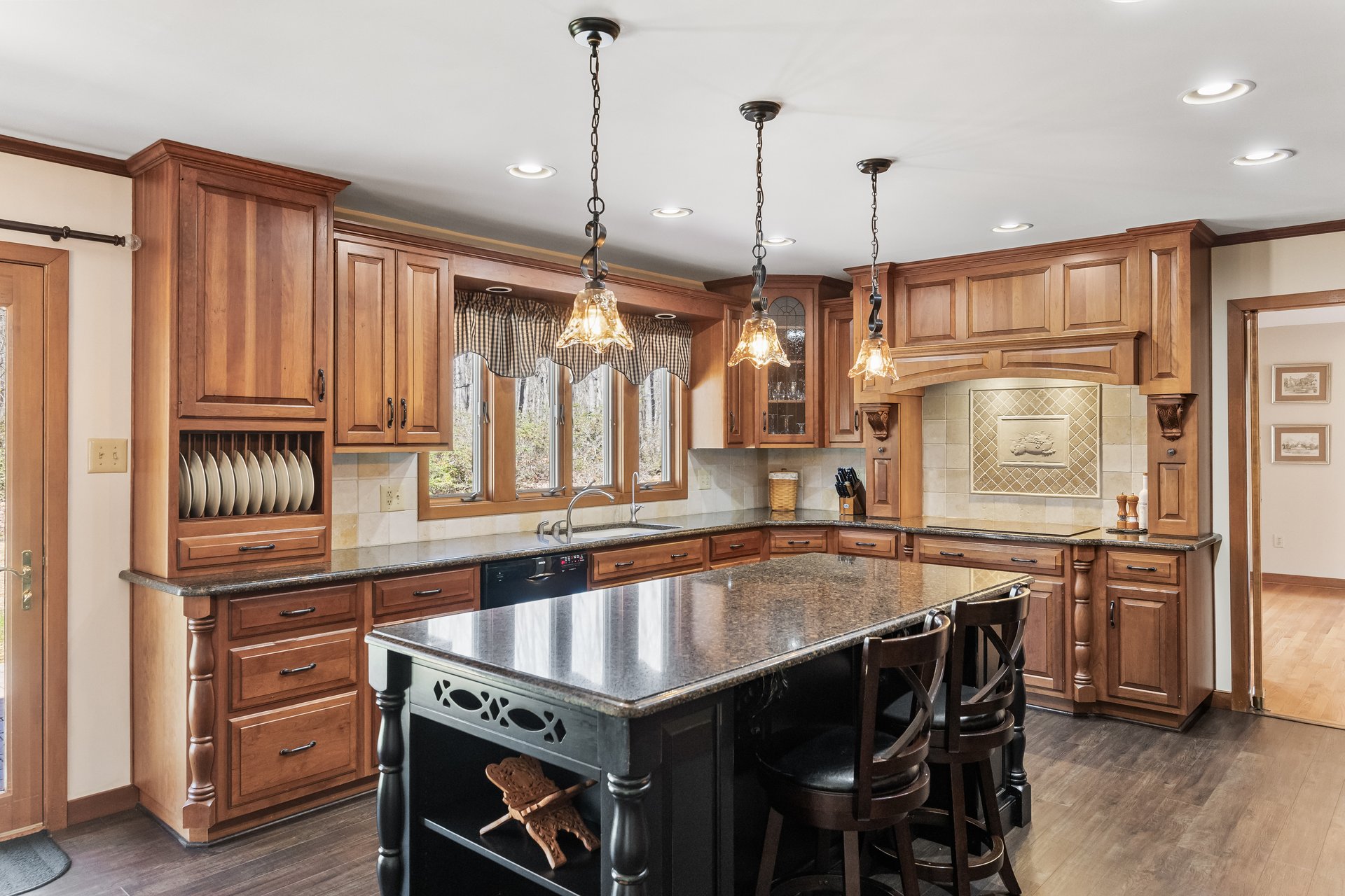 107 Foxford Ln