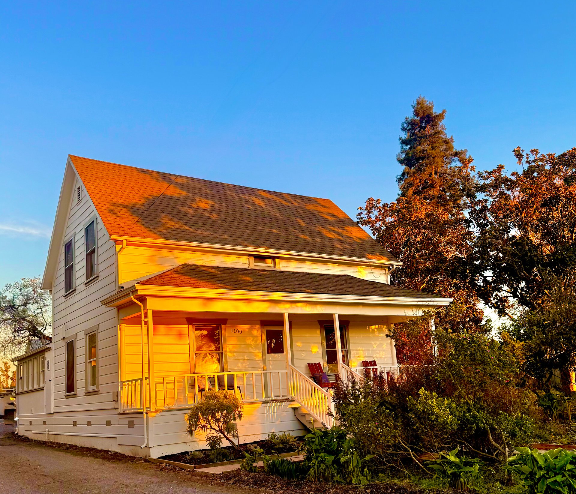 1100 Lohrman Lane