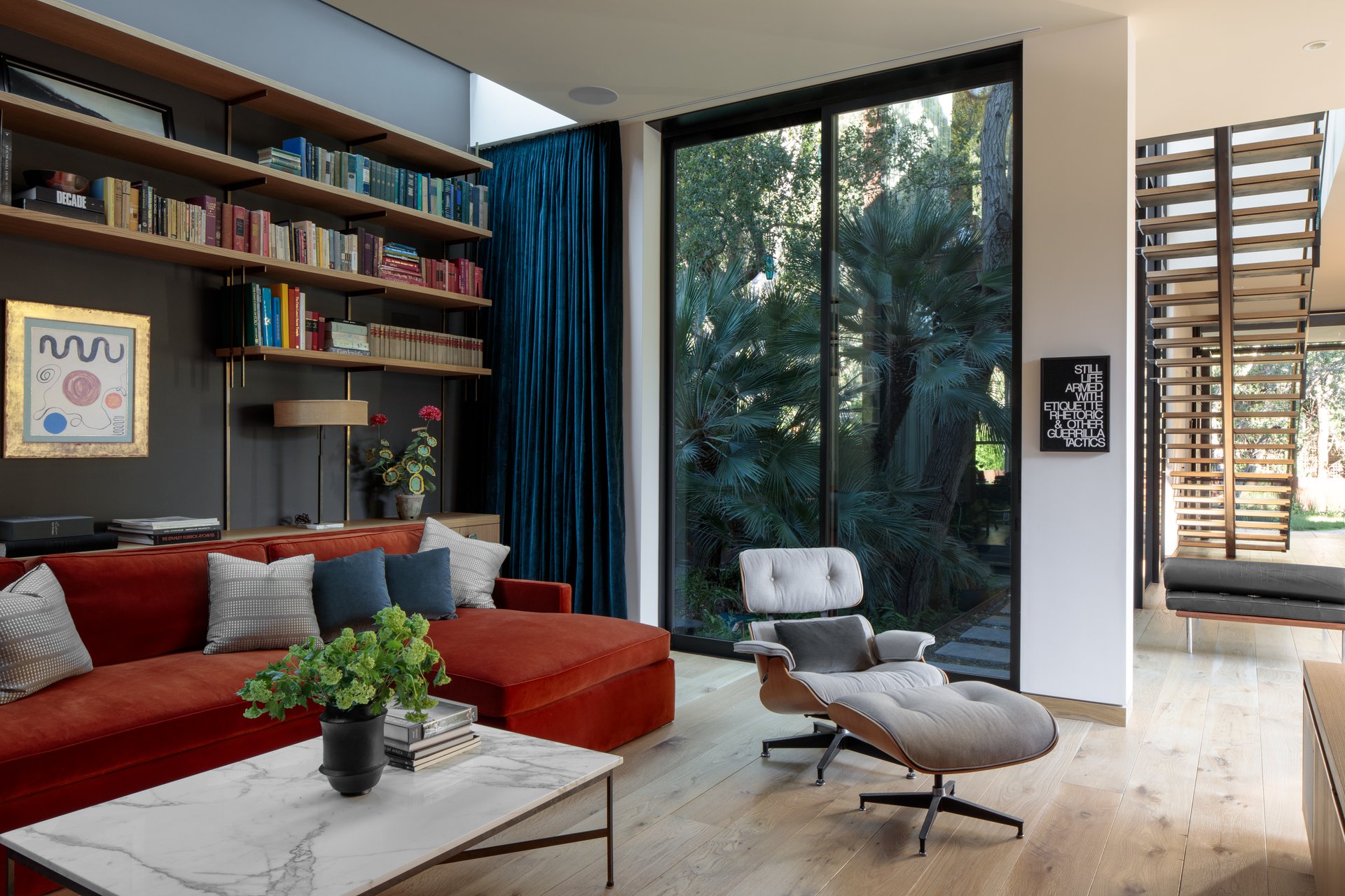 527 Latimer Rd, Santa Monica 