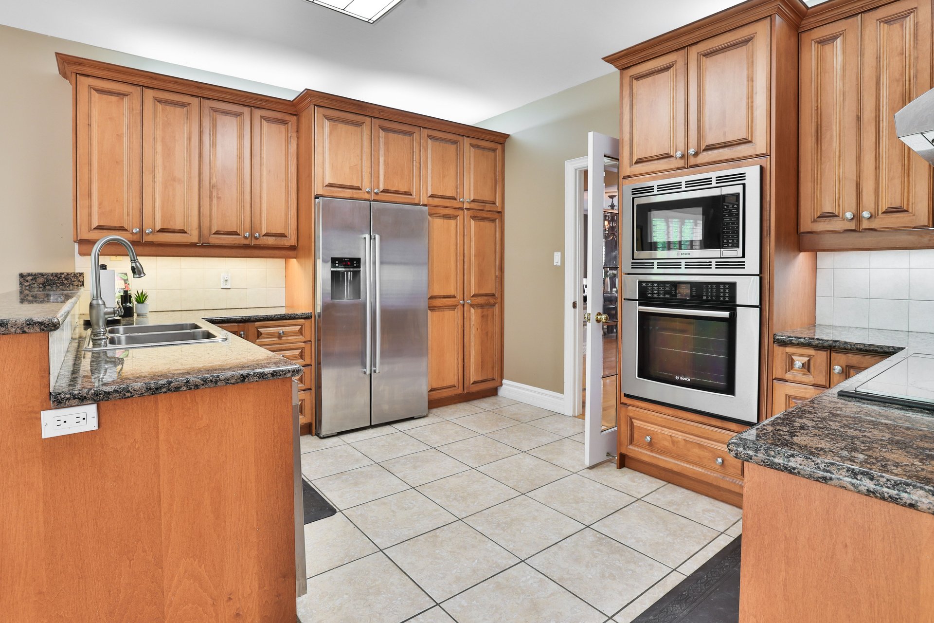 1832 Chesbro Crt